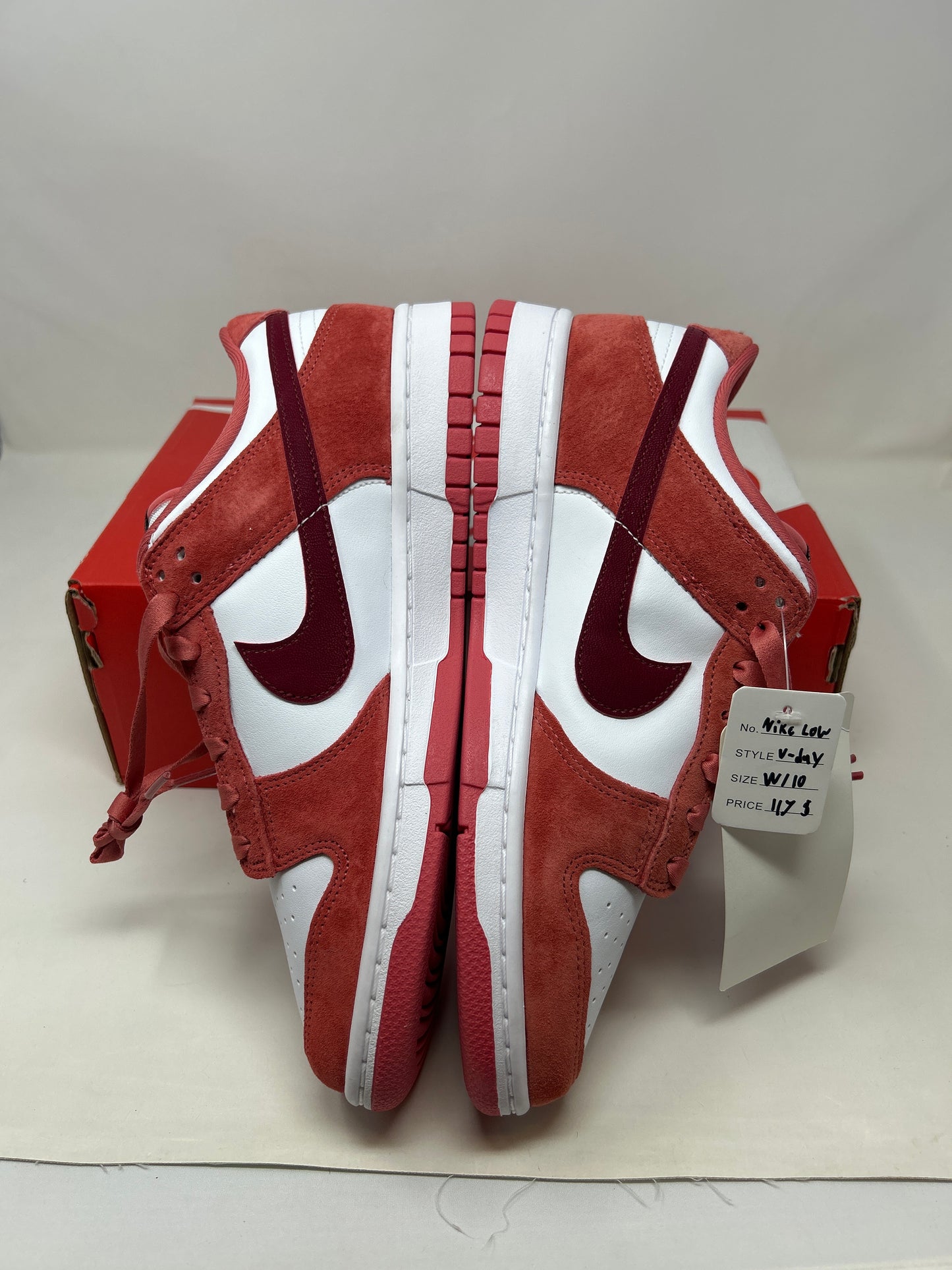Nike Dunk Low Valentine’s day