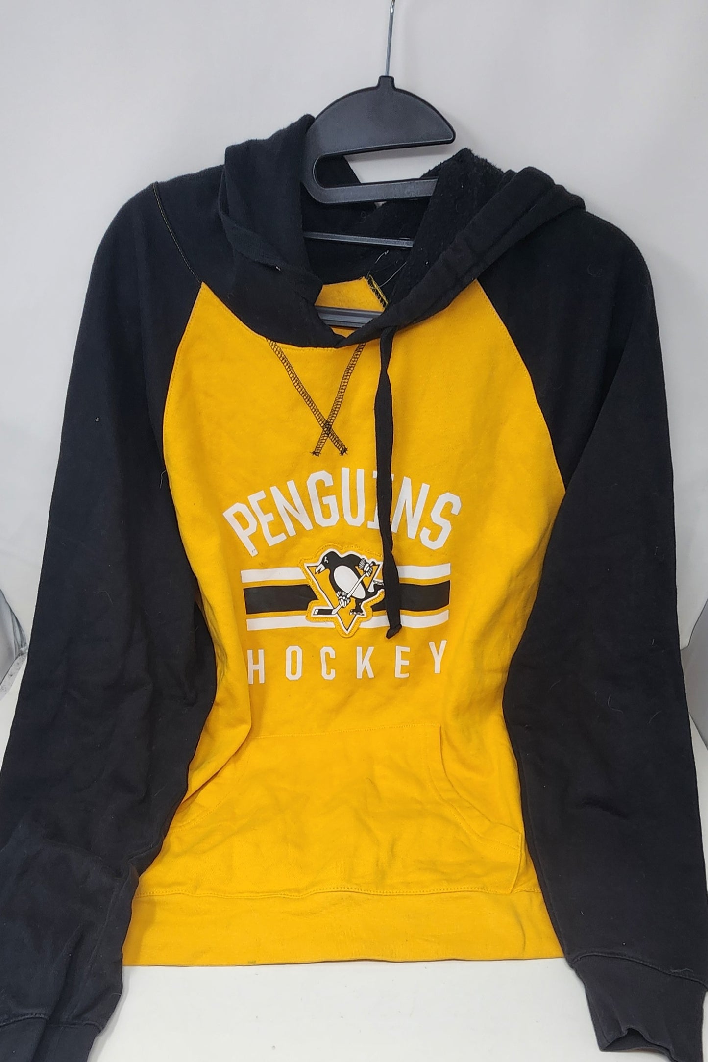 NHL Penguins Hockey Hoodie Large