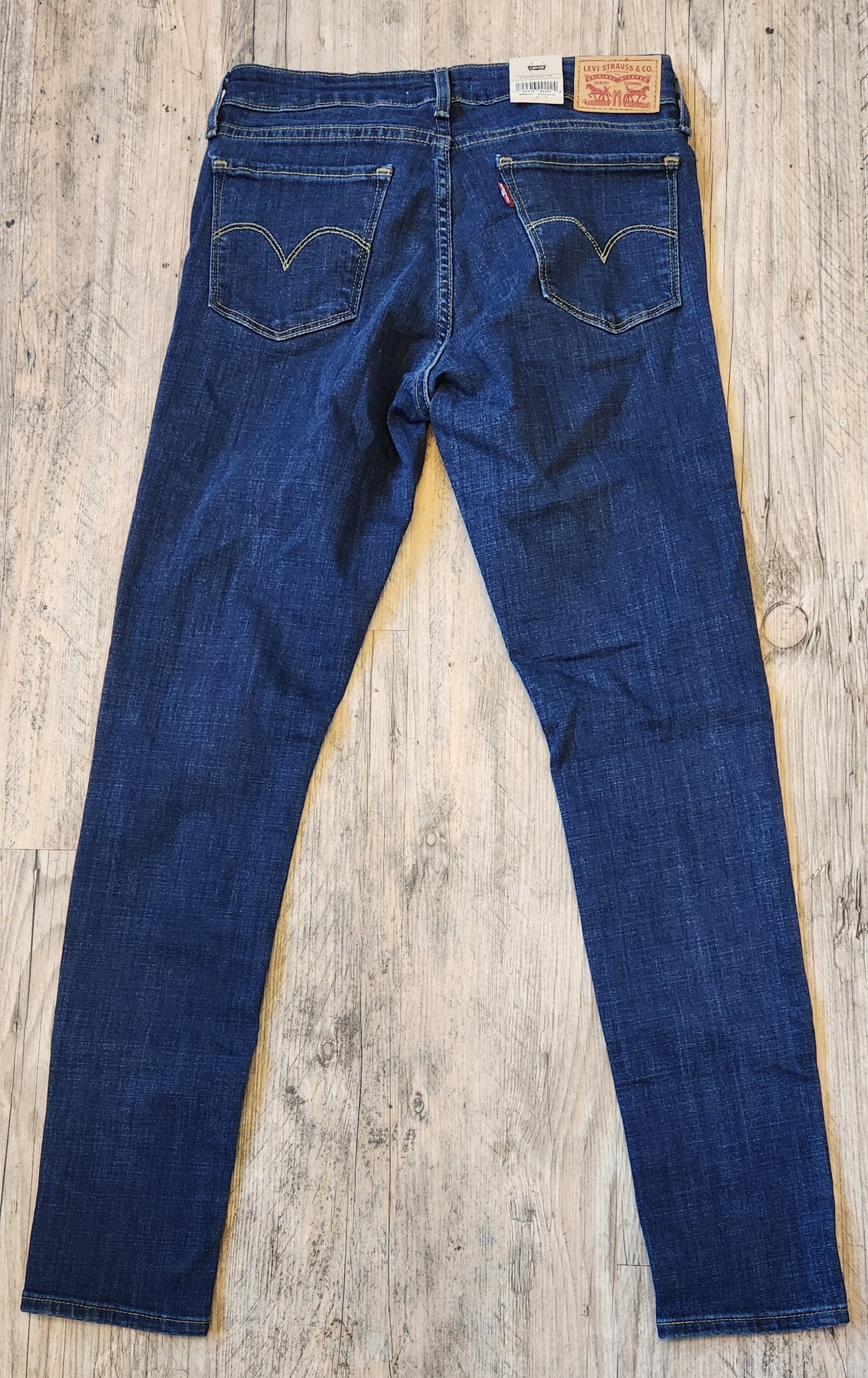 New Levi's 711 Skinny W27 L28