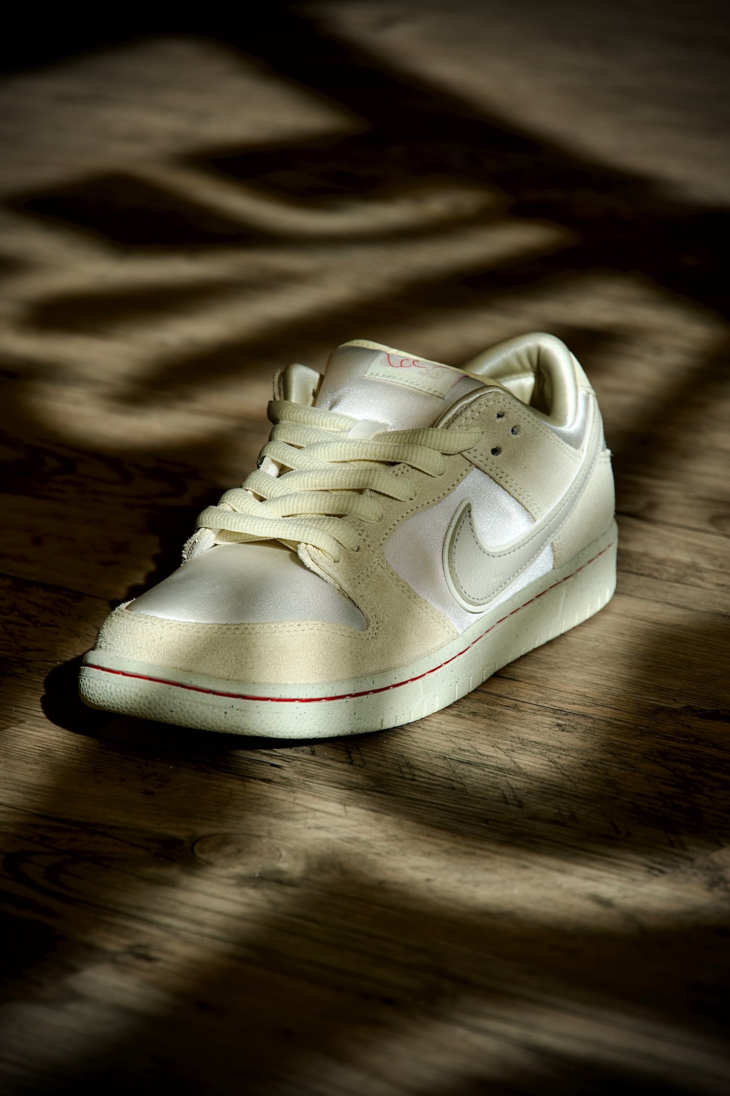 Nike SB Dunk Low City of Love Light Bone