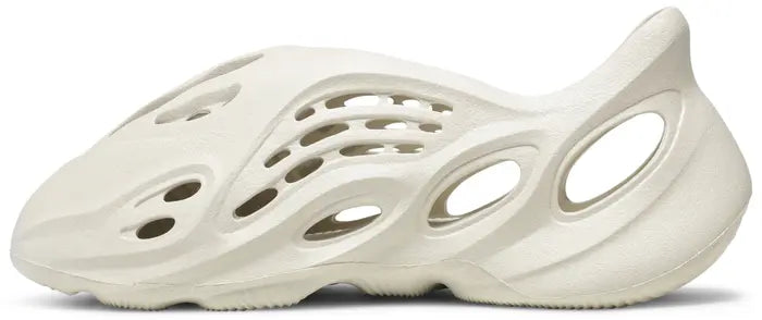 adidas Yeezy Foam RNNR Ararat