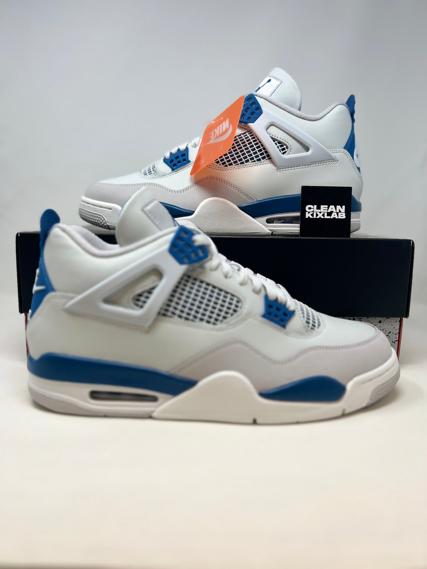 Nike Air Jordan 4 Retro ‘Military Blue'