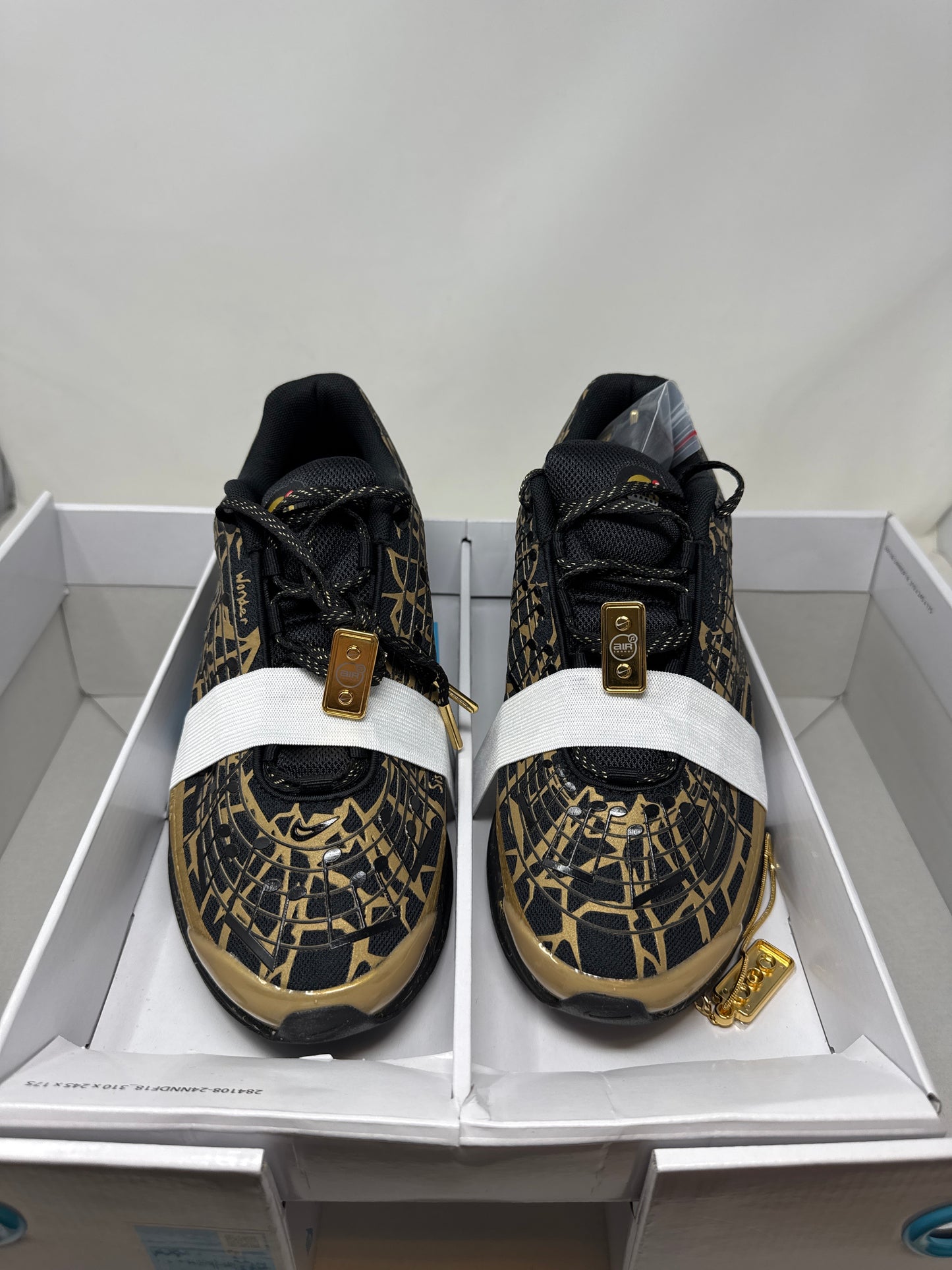 Nike Air Max Dn, Doernbecher Connor