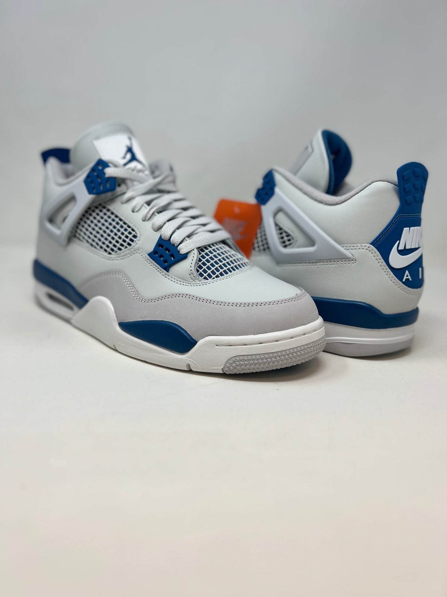 Nike Air Jordan 4 Retro ‘Military Blue'