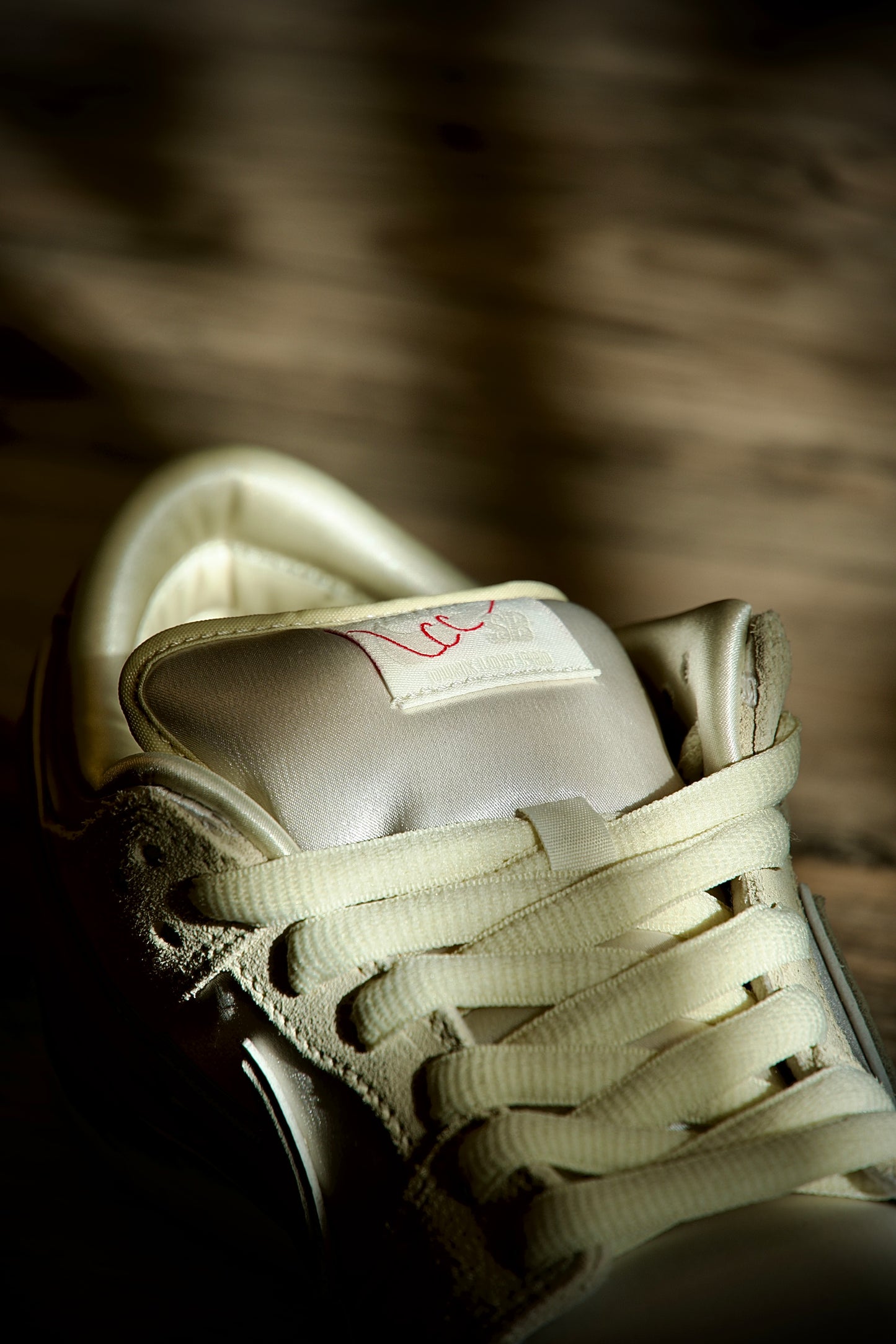 Nike SB Dunk Low City of Love Light Bone