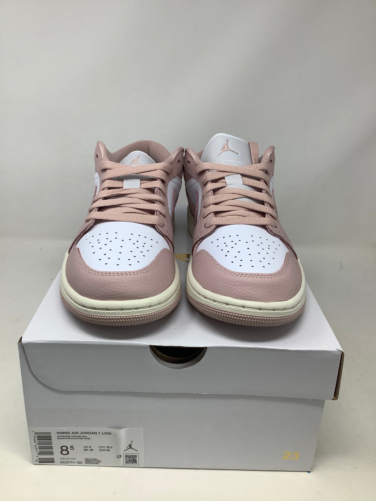 Air Jordan 1 Low, Oxford (Women's)