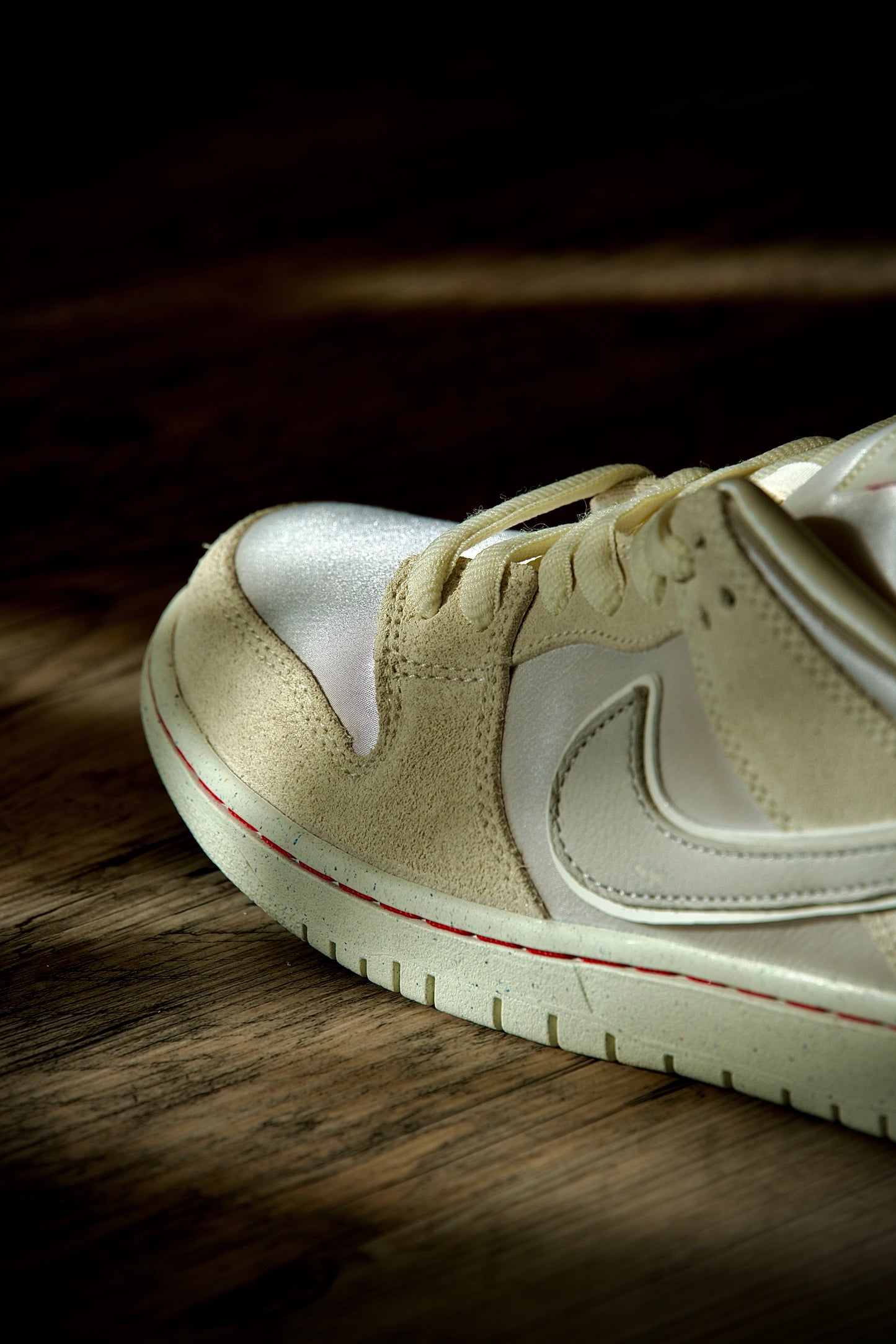 Nike SB Dunk Low City of Love Light Bone