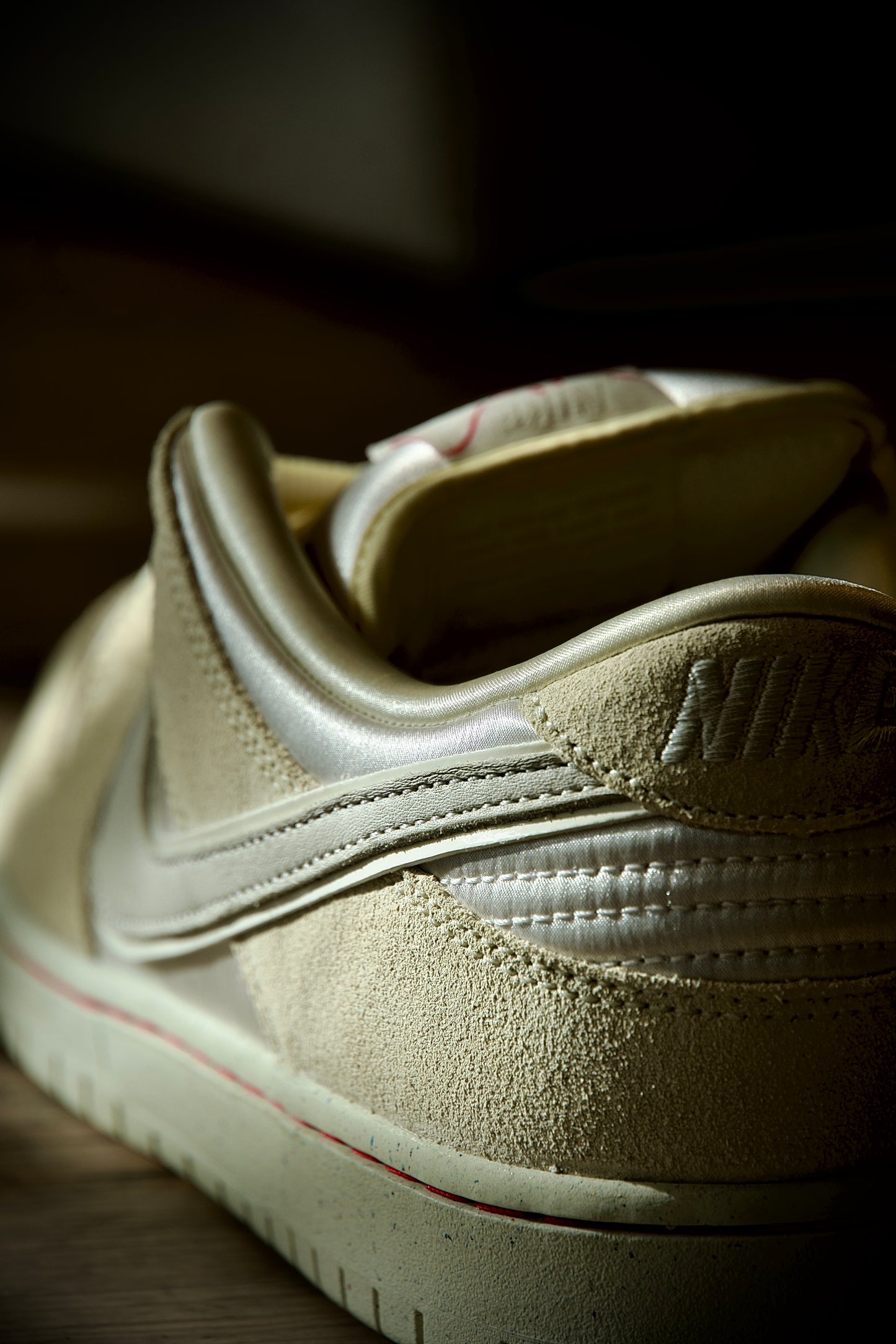 Nike SB Dunk Low City of Love Light Bone