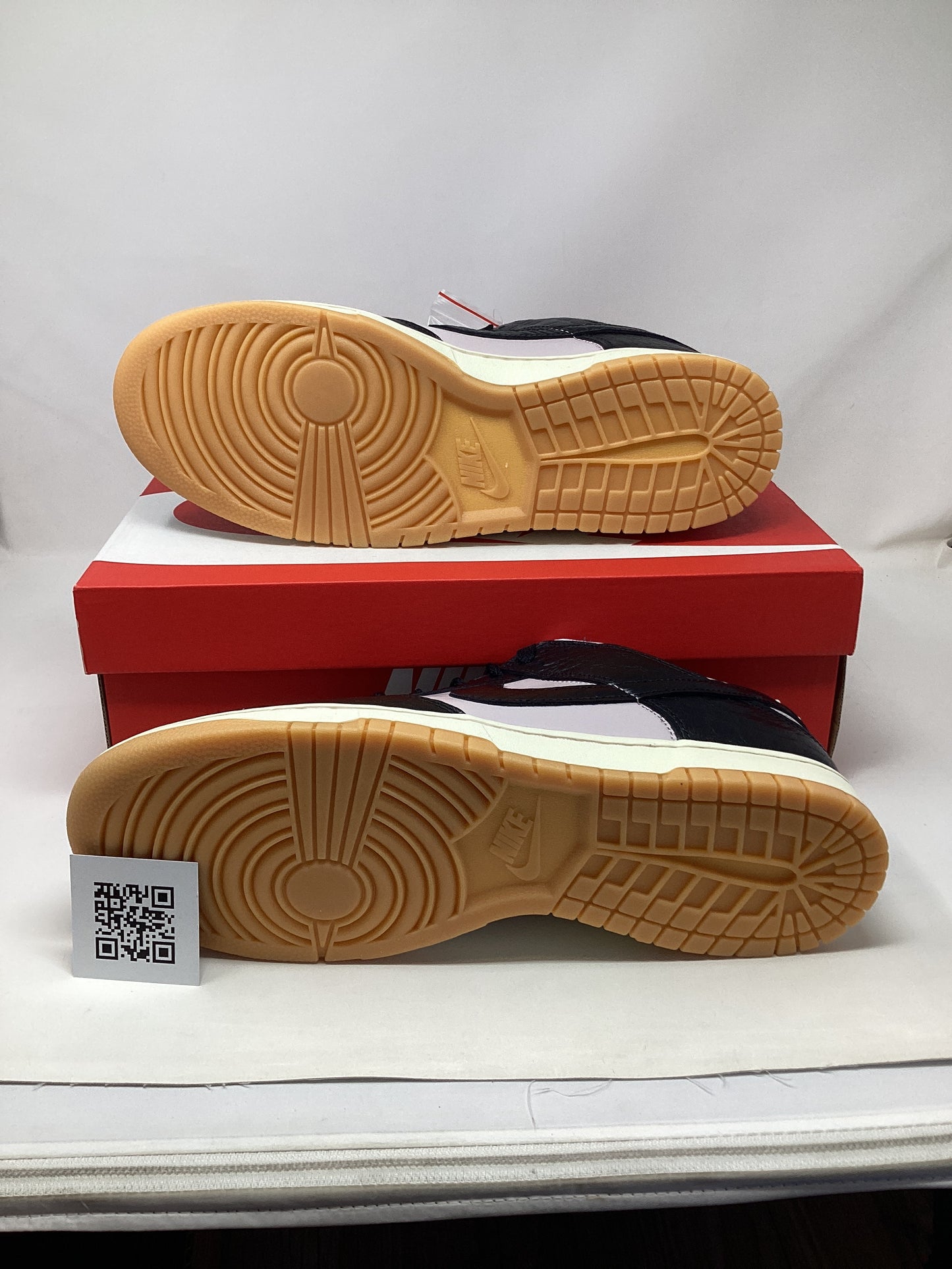 Nike Dunk Low Retro, LTD