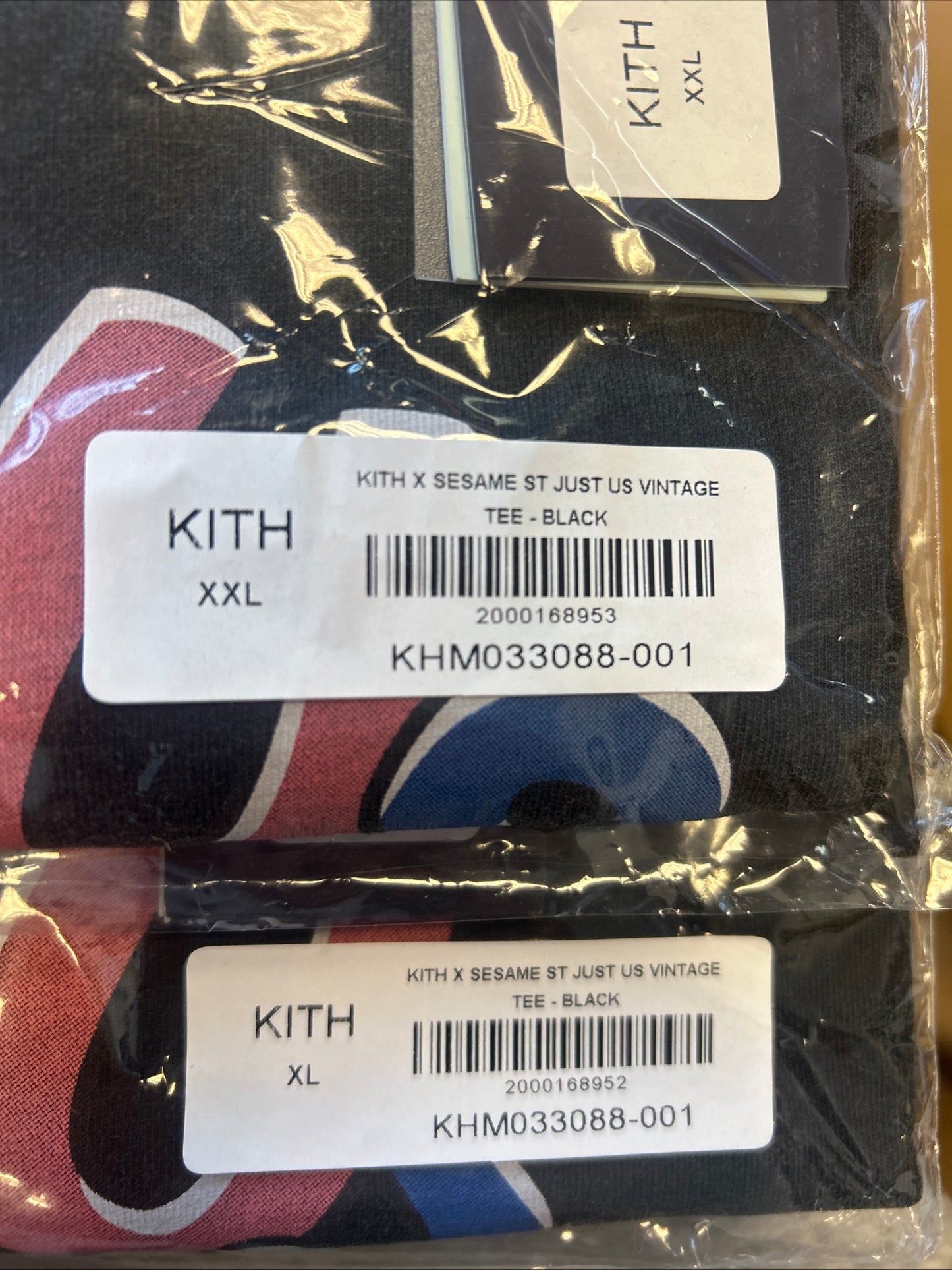 Kith X Sesame Street Just Us Vintage Tee Size