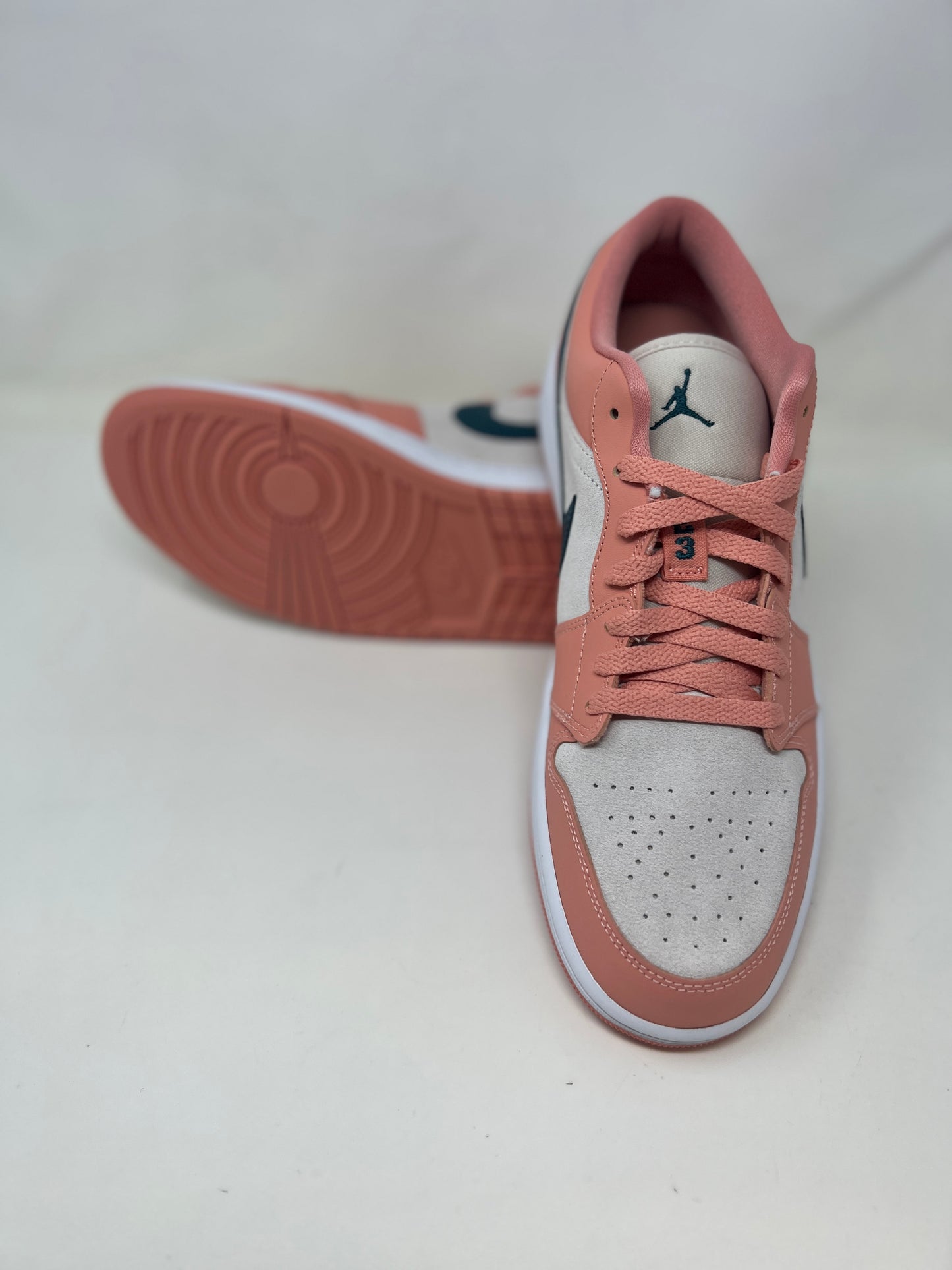 Nike Air Jordan 1 Low 'Light Madder Root'