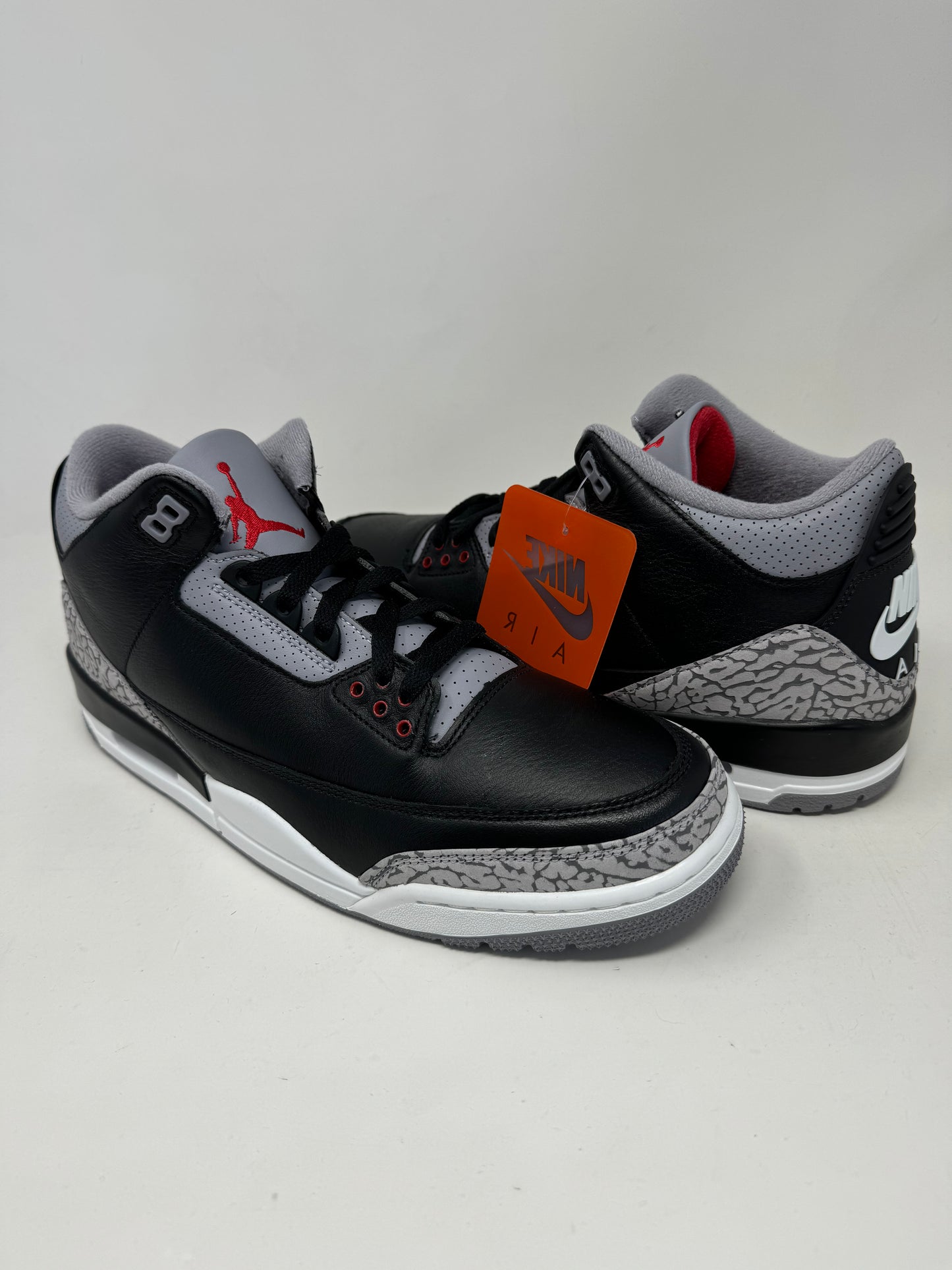 Air Jordan 3 Retro OG, Black Cement