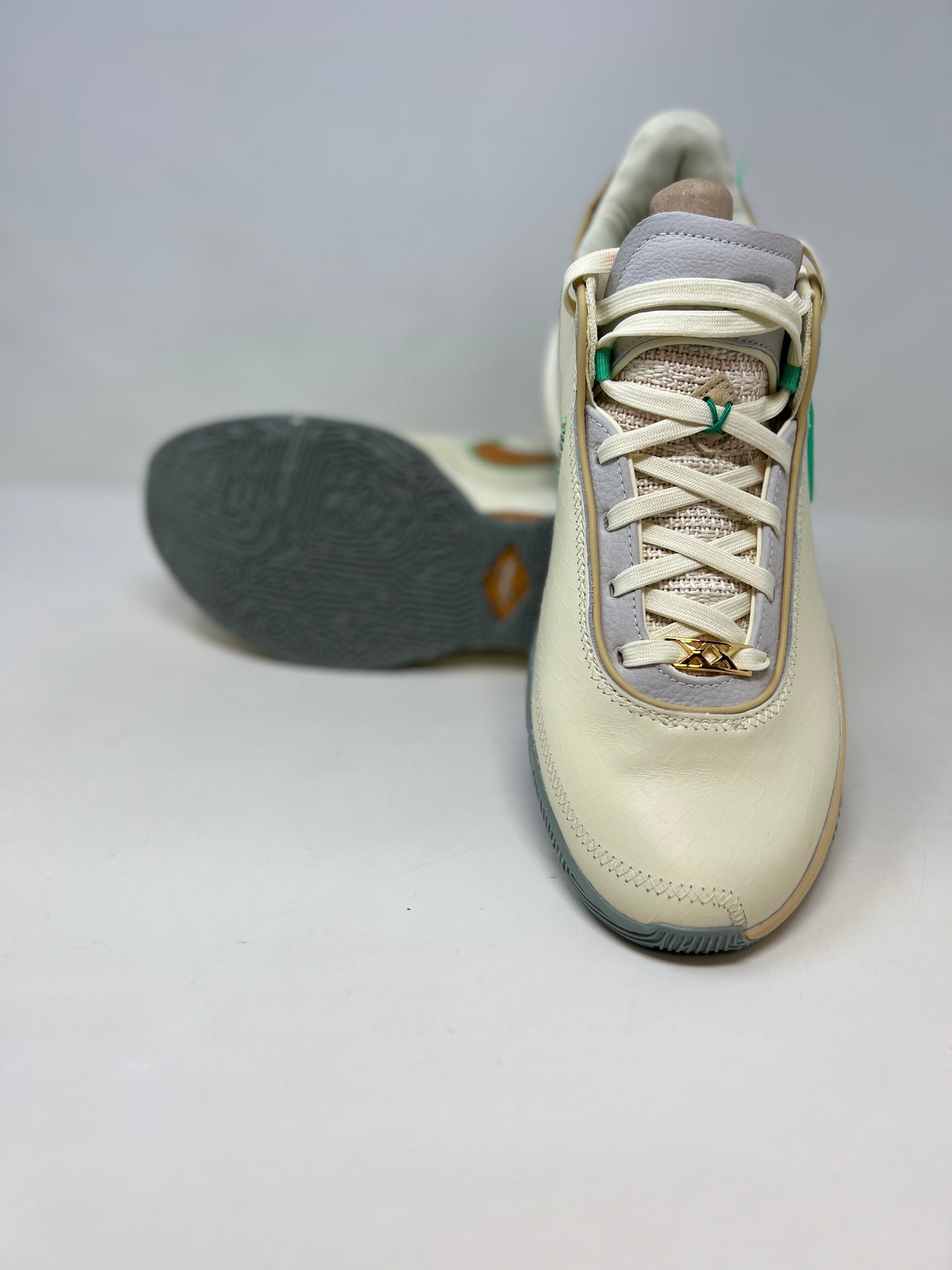 Nike LeBron 20 'FAMU - Coconut Milk'