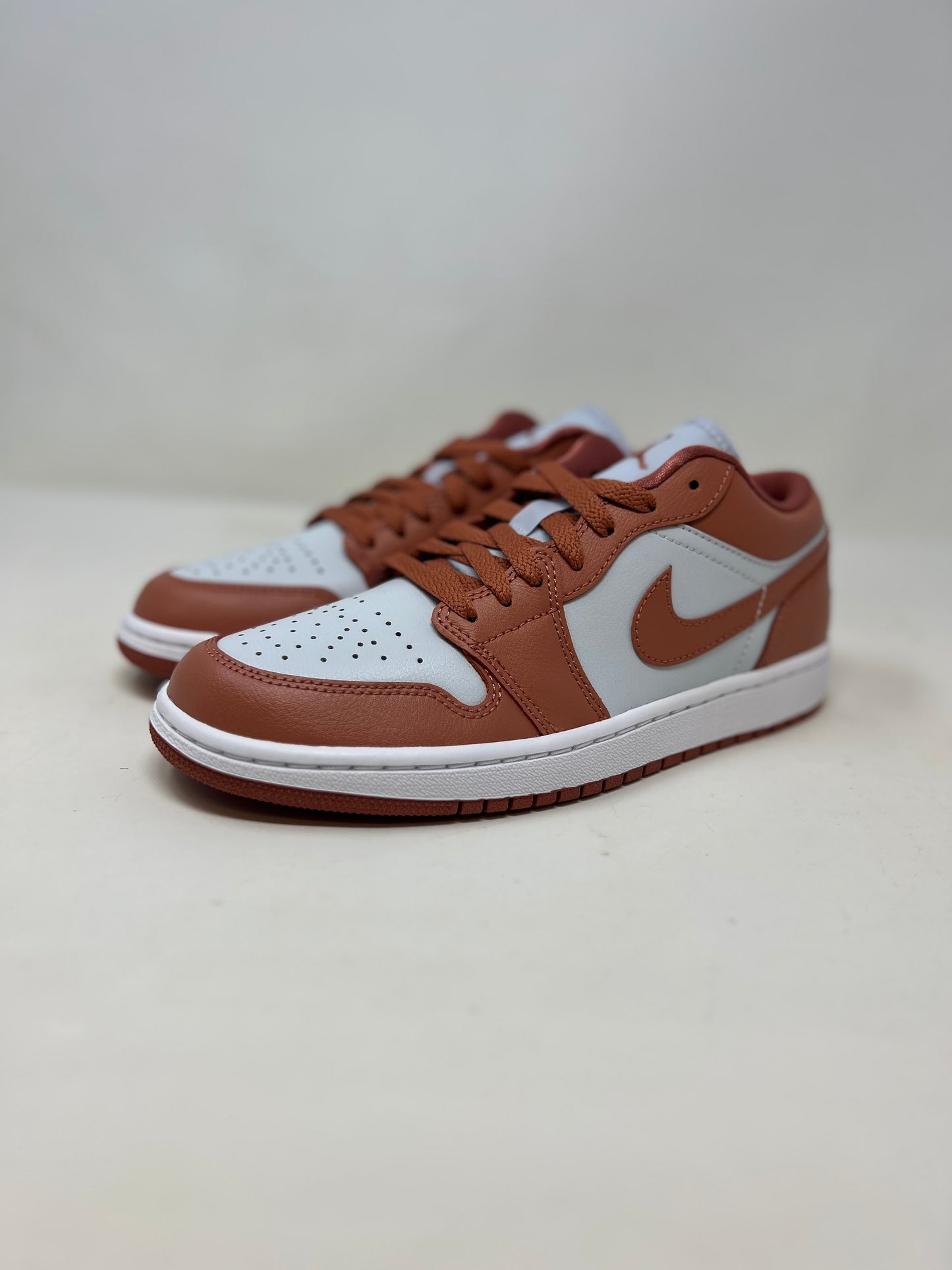 Nike Air Jordan 1 Low 'Sky J Orange'