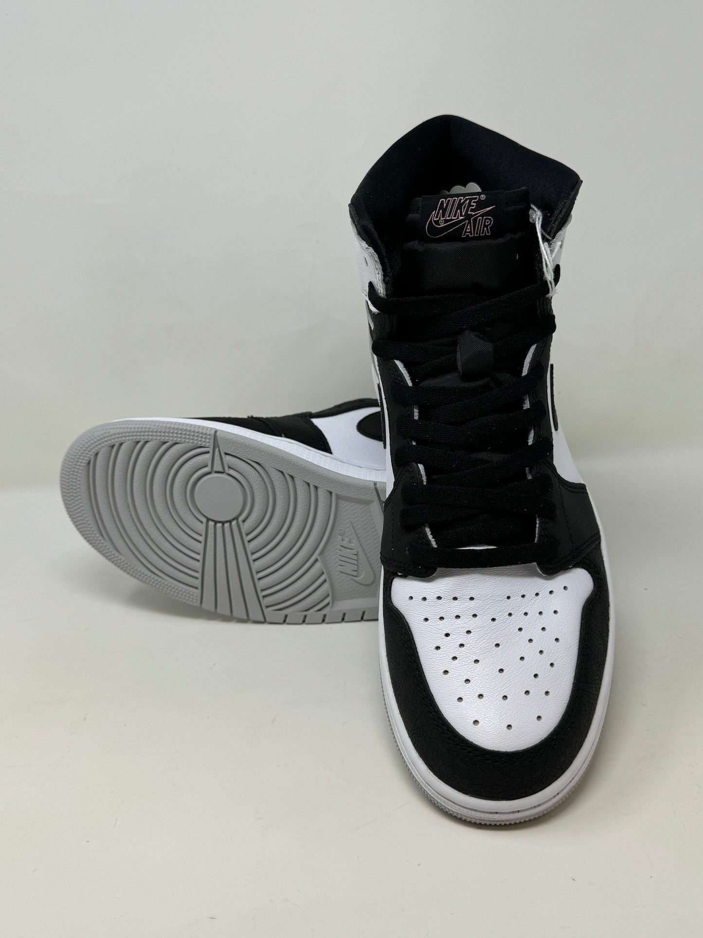 Nike Air Jordan 1 High 'Stage Haze / Bleach Coral'