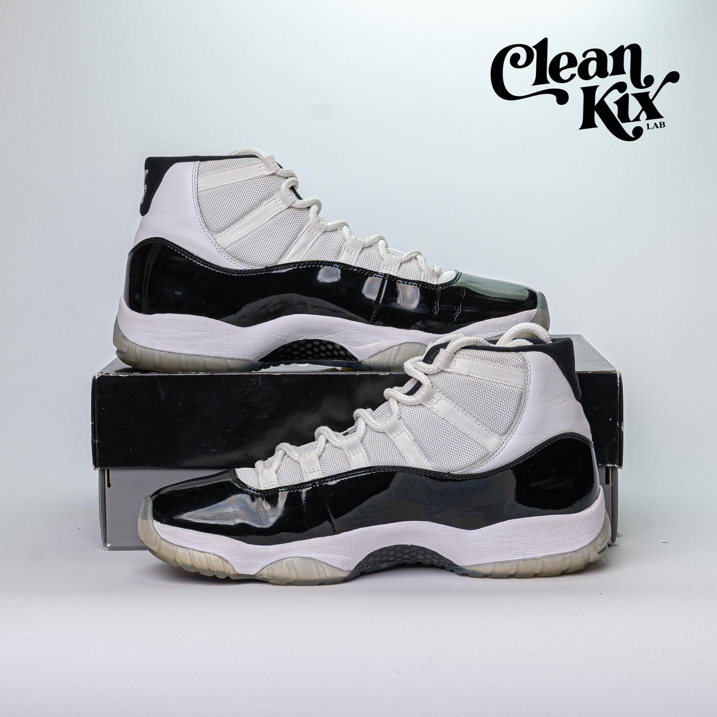 Jordan 11 Retro Concord (2018) (Pre-Owned)