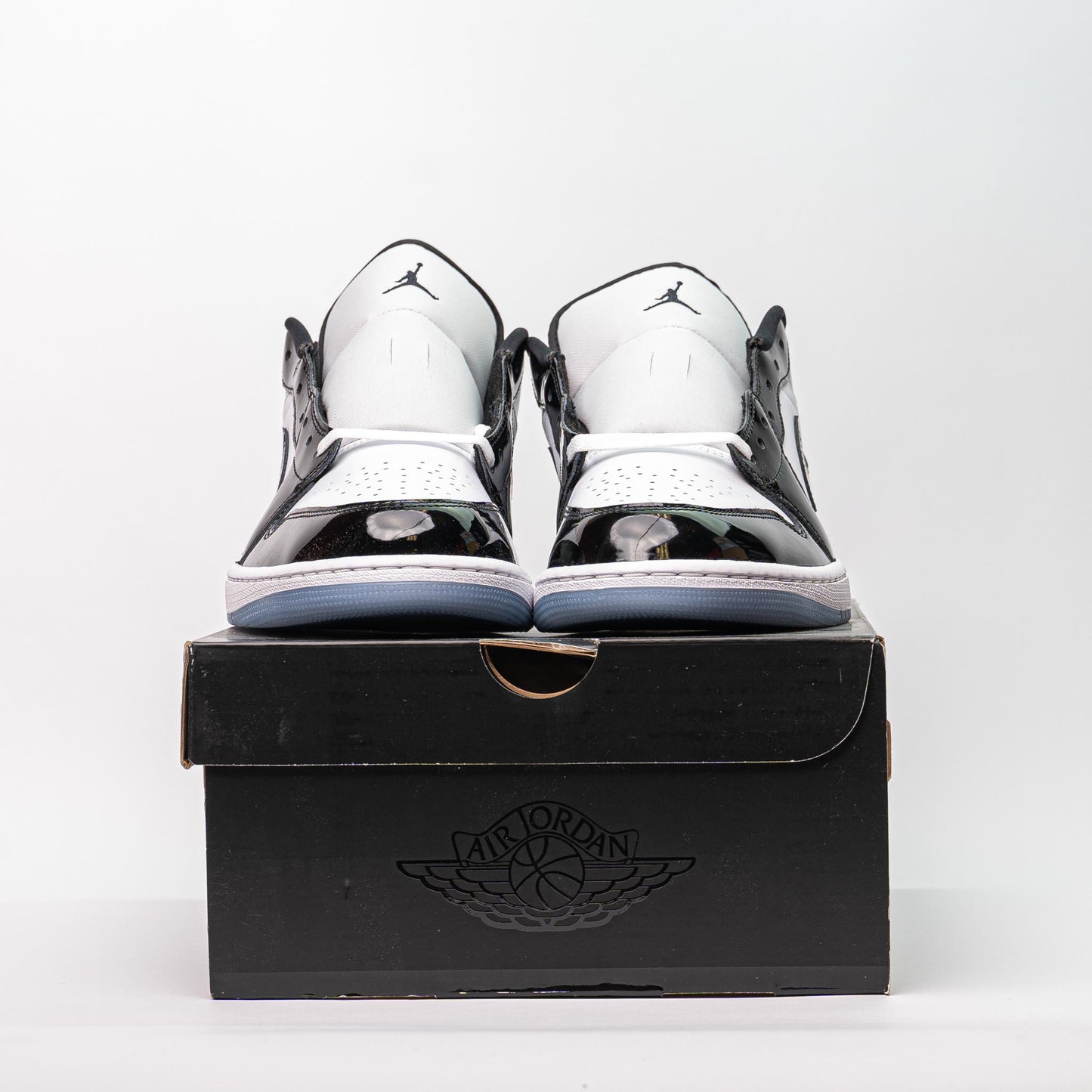 Jordan 1 Low SE Concord