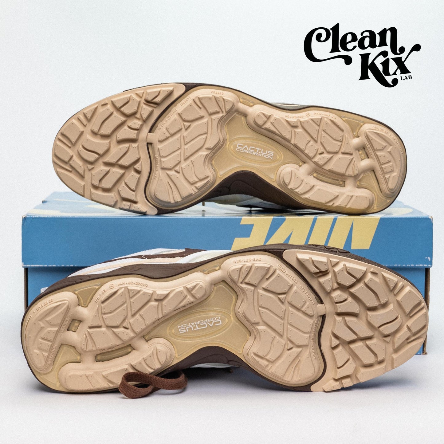 Nike Zoom Field Jaxx Travis Scott Light Chocolate