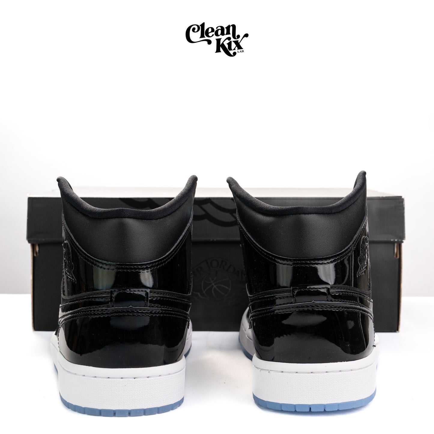 Jordan 1 Mid SE Space Jam