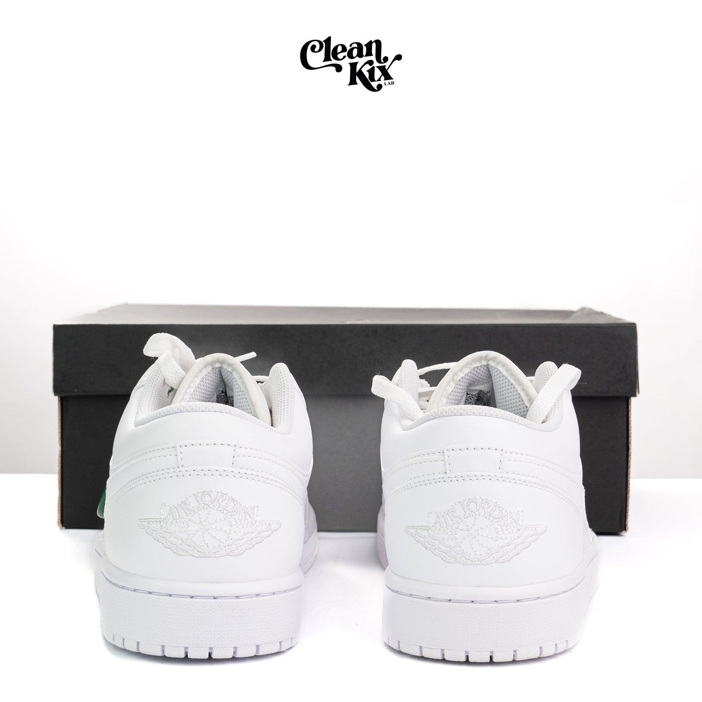 Jordan 1 Low Triple White