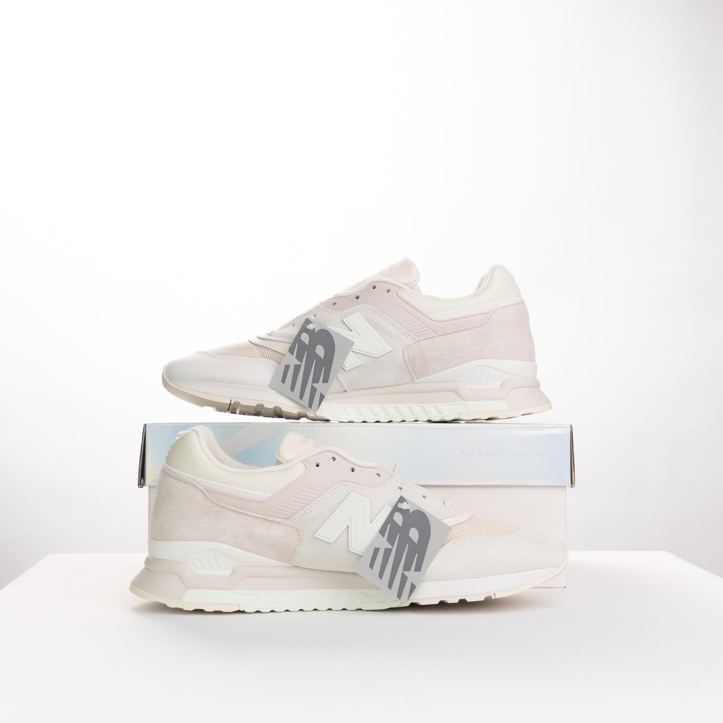 Ronnie Fieg & New Balance Made in USA 997.5 - White / Marshmallow / Angora