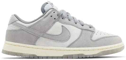 Nike Dunk Low Cool Grey Football Grey (Women's)