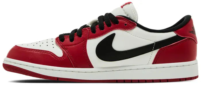 Jordan 1 Retro Low OG "Chicago" (2025)