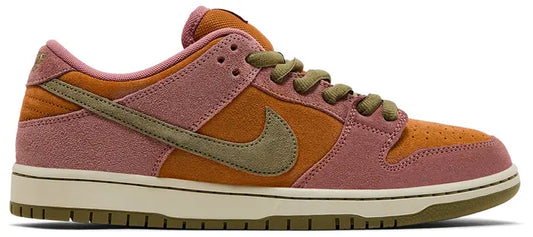 Nike SB Dunk Low Red Stardust