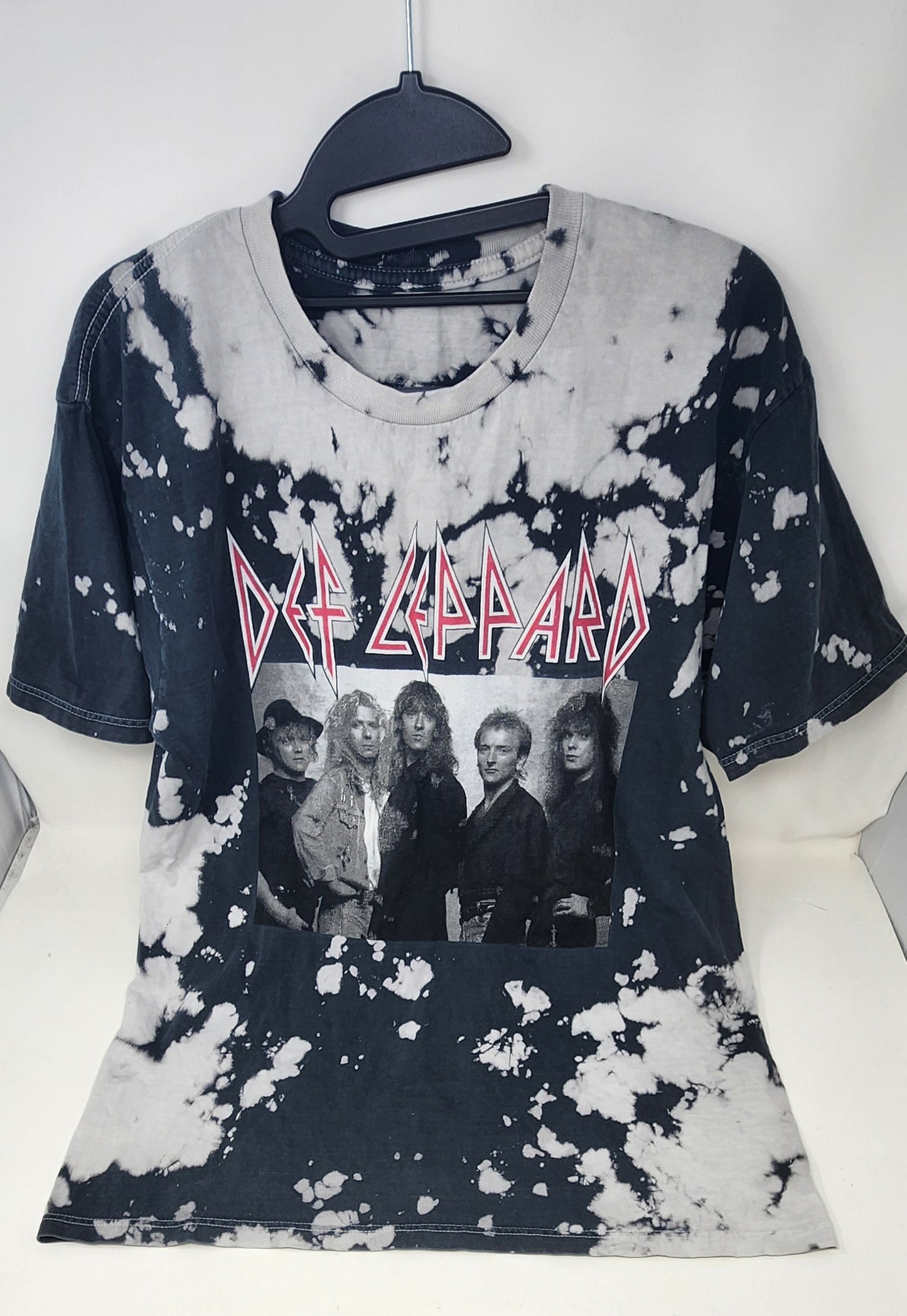 Tie-Dye Def Leppard Shirt Size XL