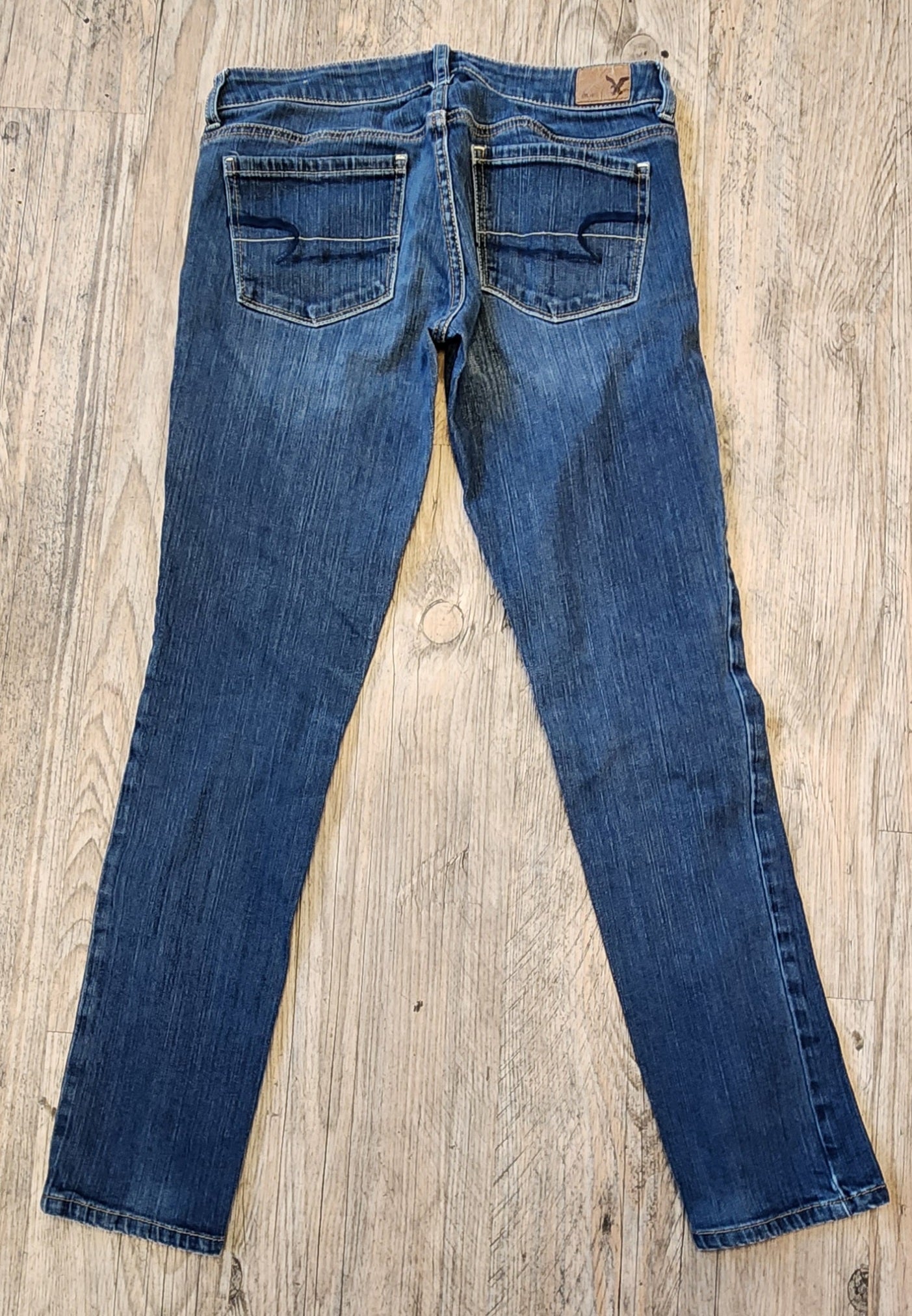 American Eagle Jeans Size 6 Regular