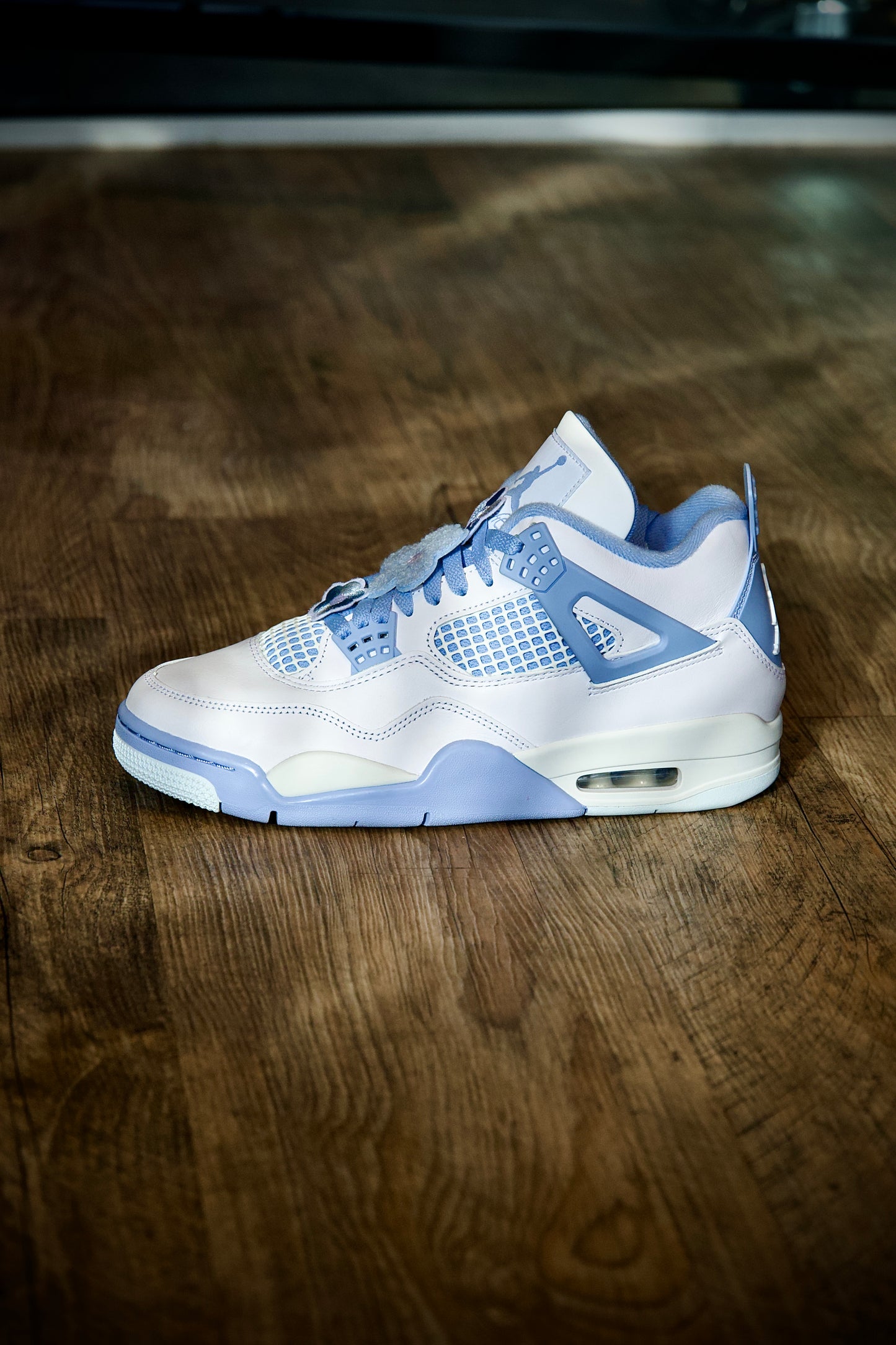 Jordan 4 Retro Forget Me Not (Women's)