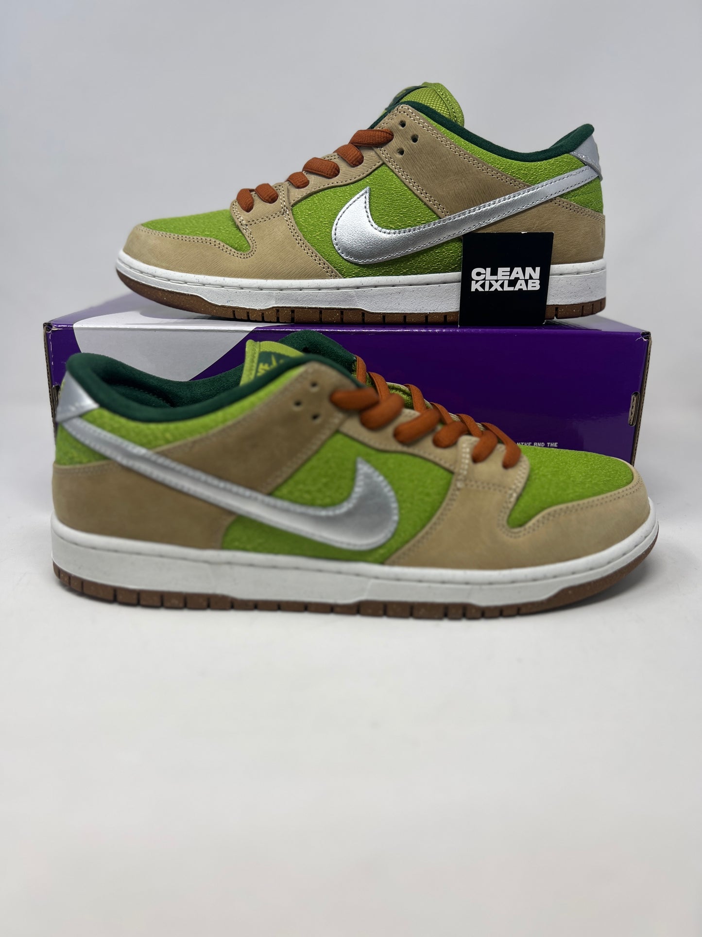 Nike SB Dunk Low ‘Escargot’