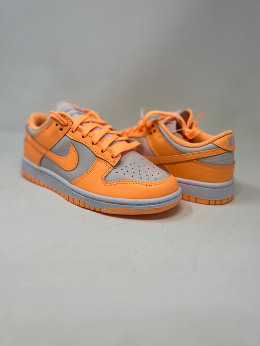 Nike Dunk Low 'Peach Cream'