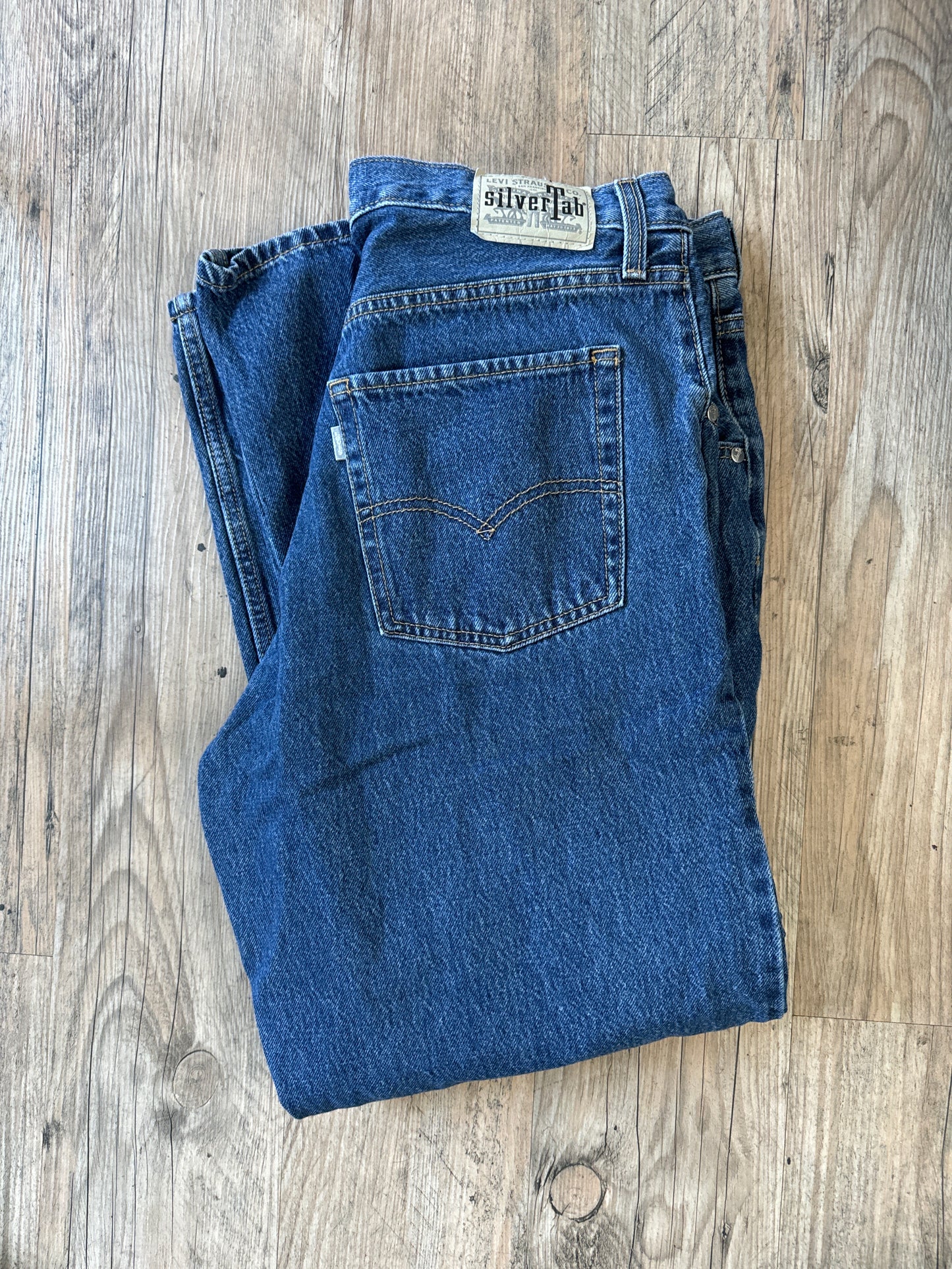 Levi SilverTab 94 Baggy 32W