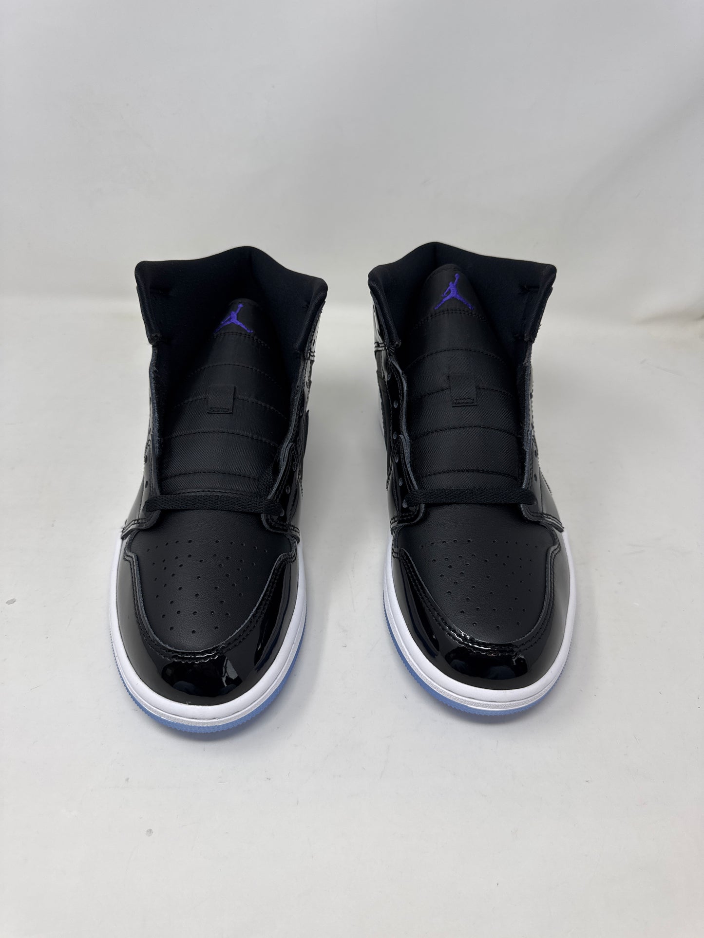 Jordan 1 Mid SE
Space Jam