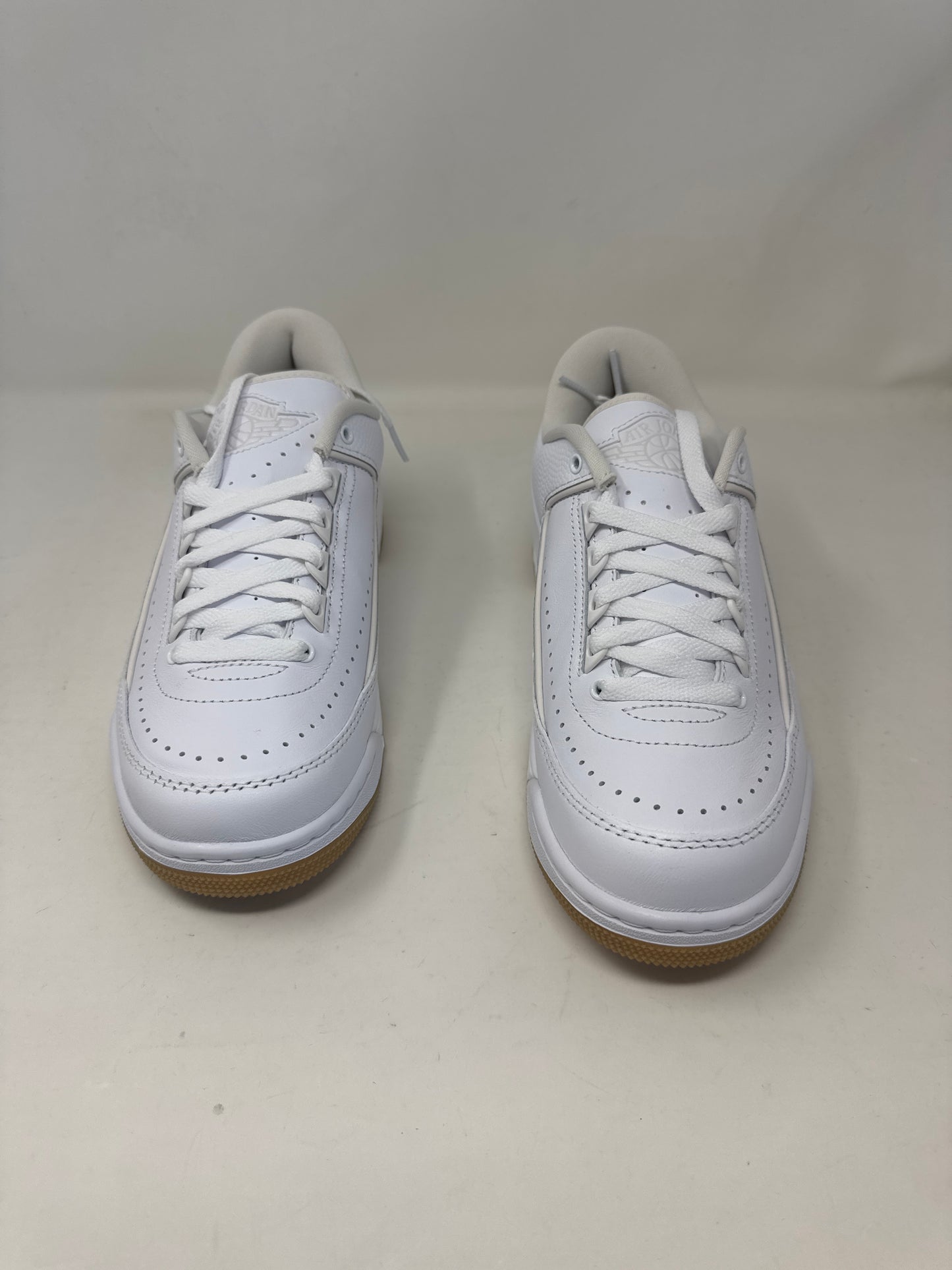 Wmns Jordan 2/3 white gum