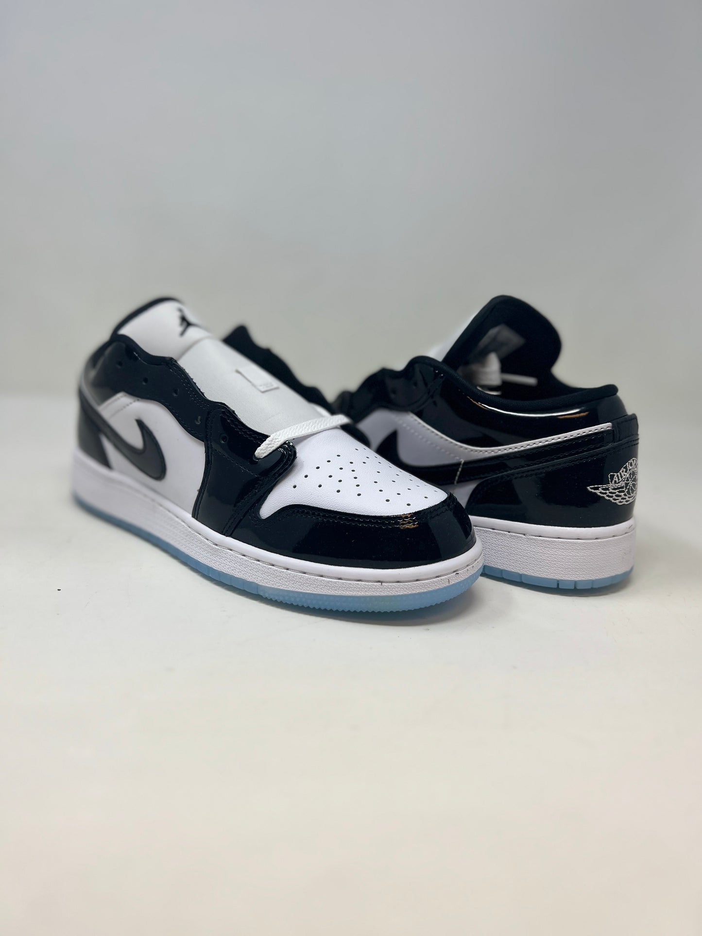 Nike Air Jordan 1 Low ‘Concord’