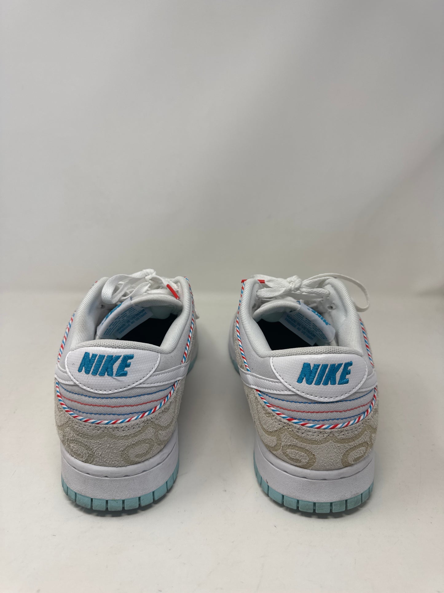 Nike Dunk Low SE
Barber Shop Grey (USED)