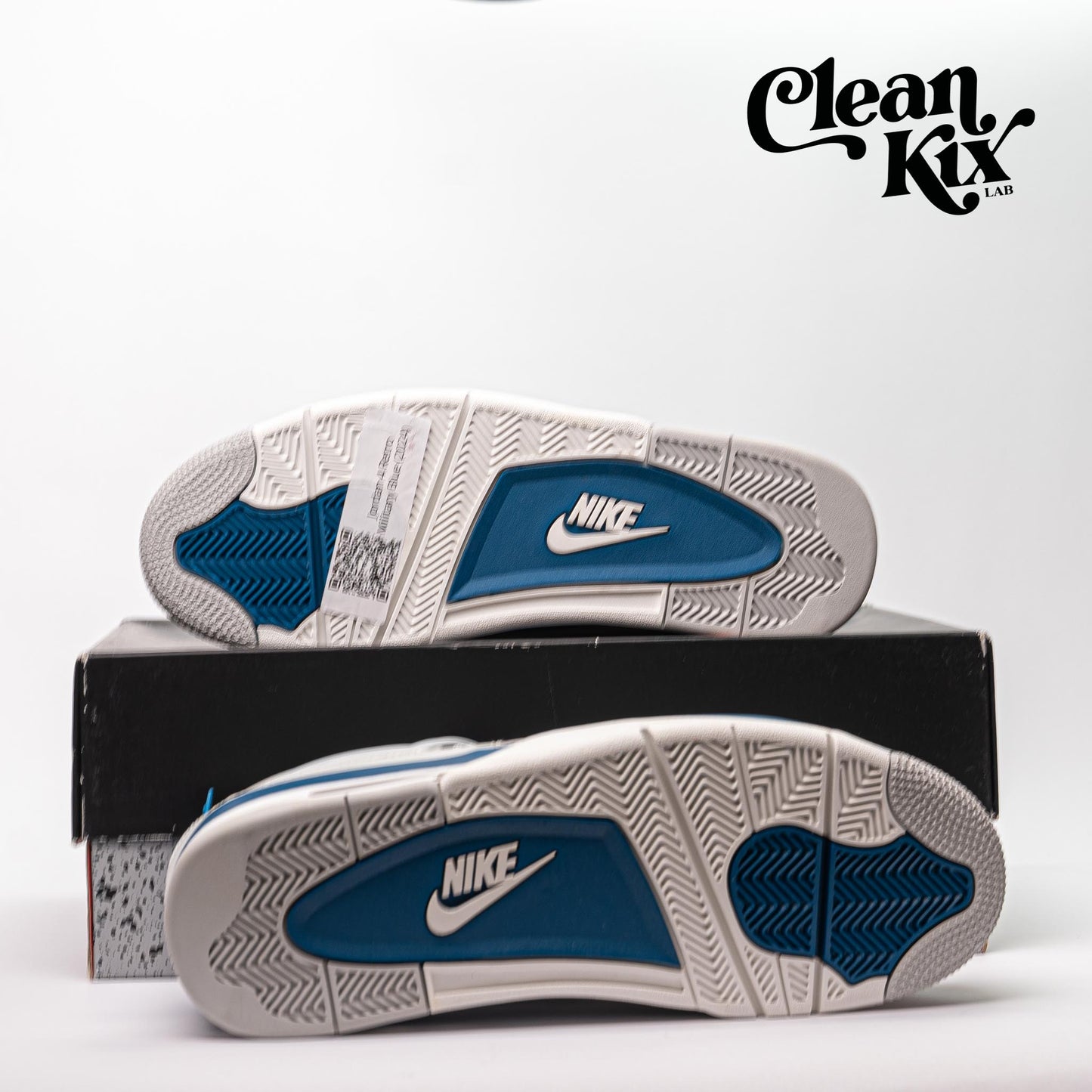 Jordan 4 Retro Military Blue (2024)