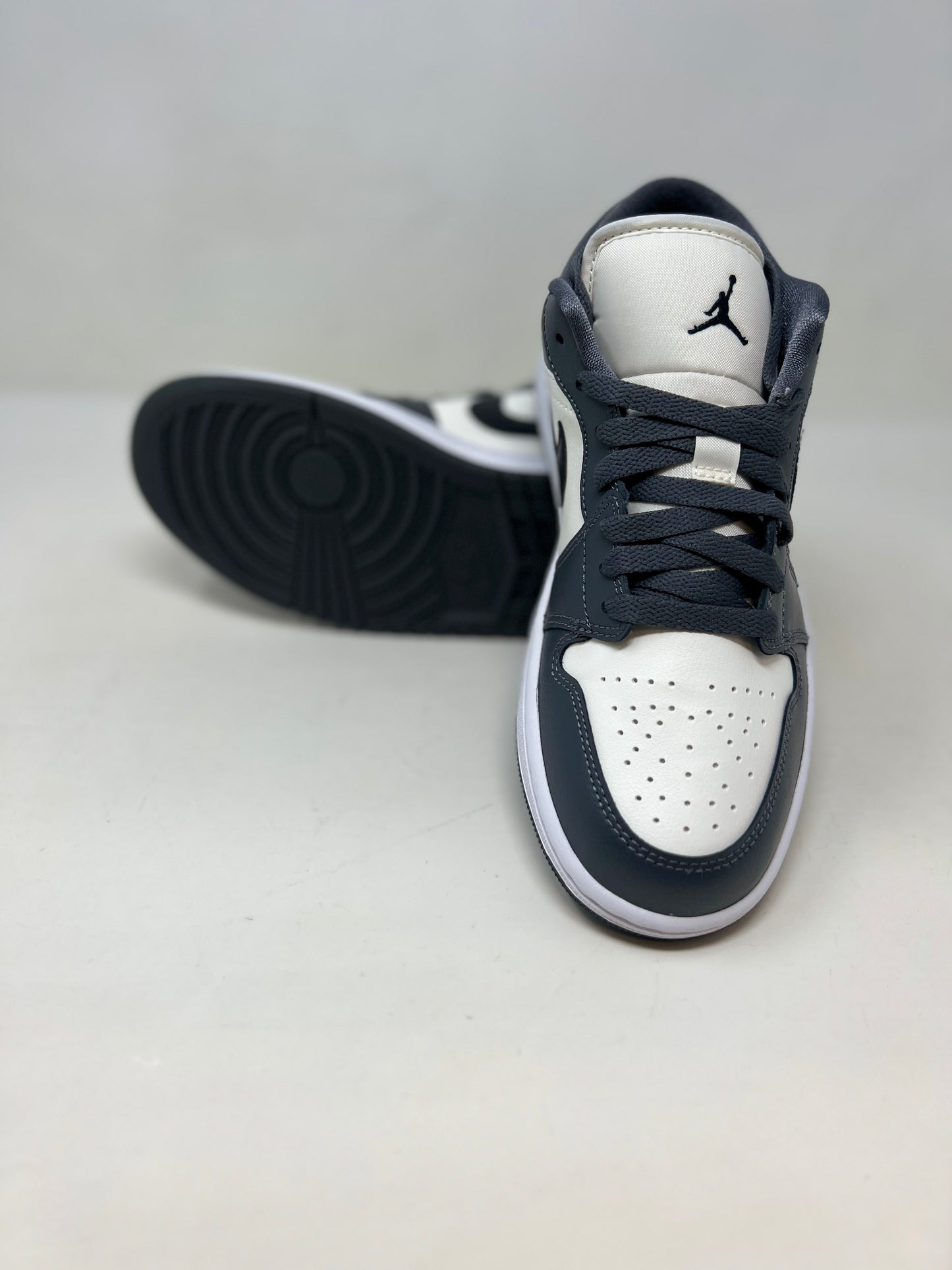 Nike Air Jordan 1 Low 'Dark Grey'