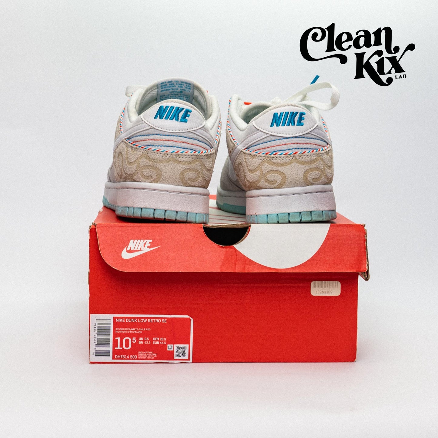 Nike Dunk Low SE, Barber Shop Grey (Used)