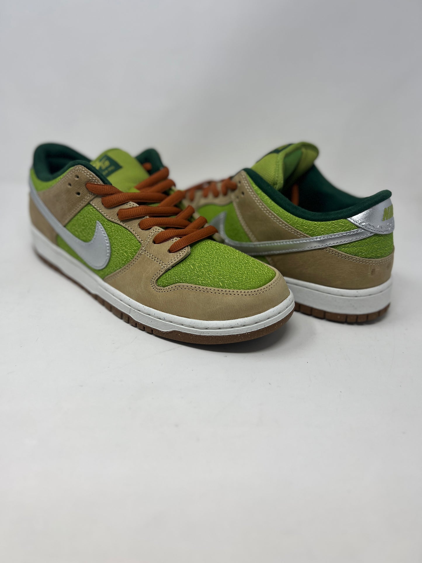 Nike SB Dunk Low ‘Escargot’