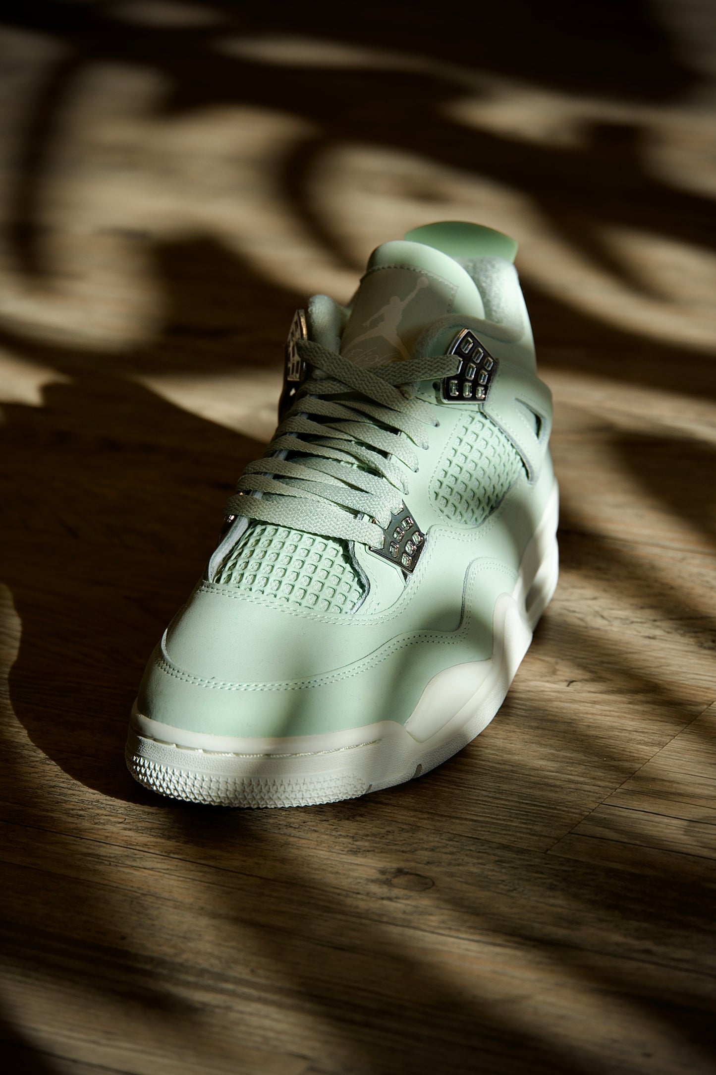 Jordan 4 Retro Seafoam Sail (Women's)