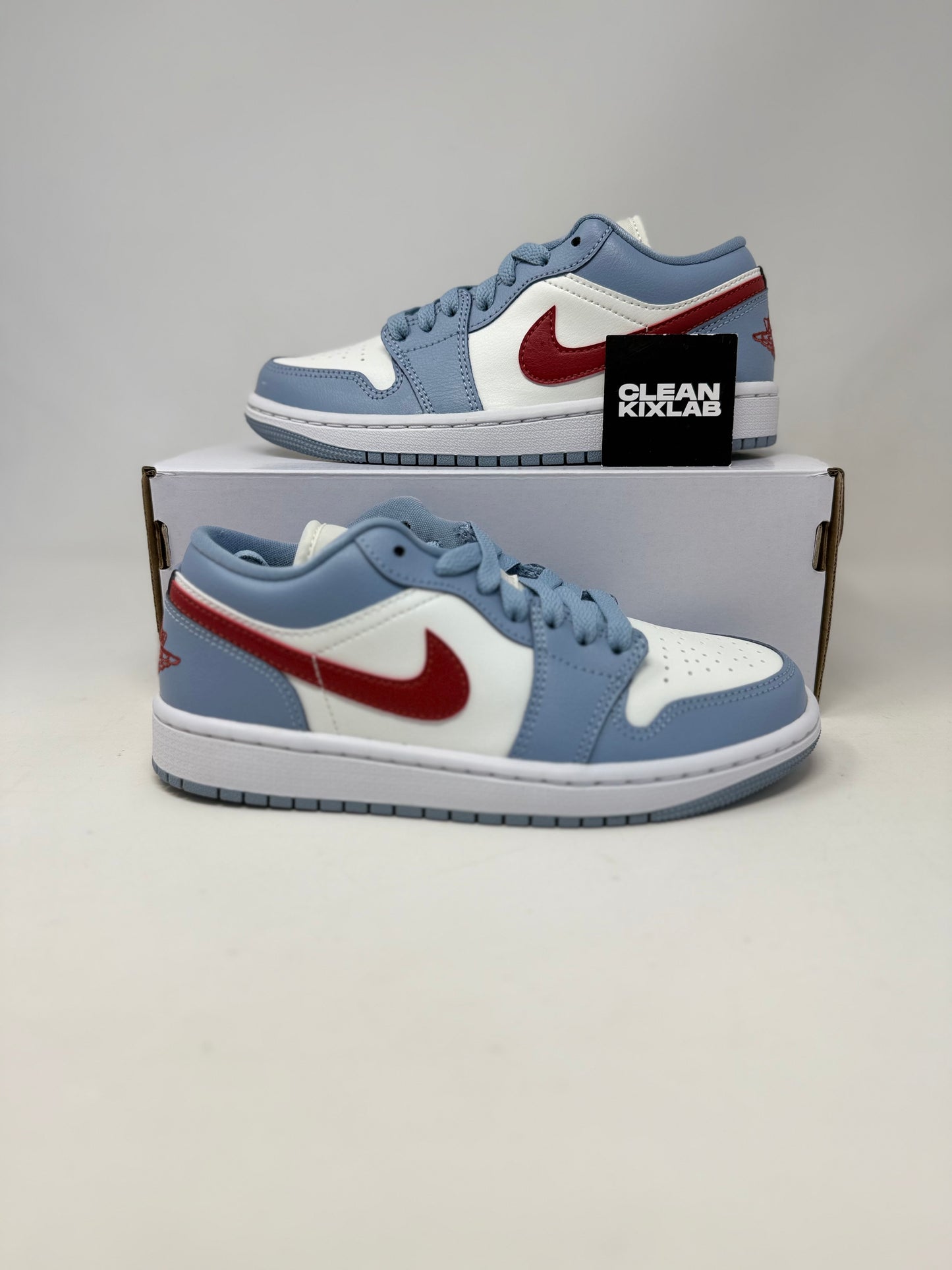 Nike Air Jordan 1 Low SE 'Blue Whisper Dune Red'