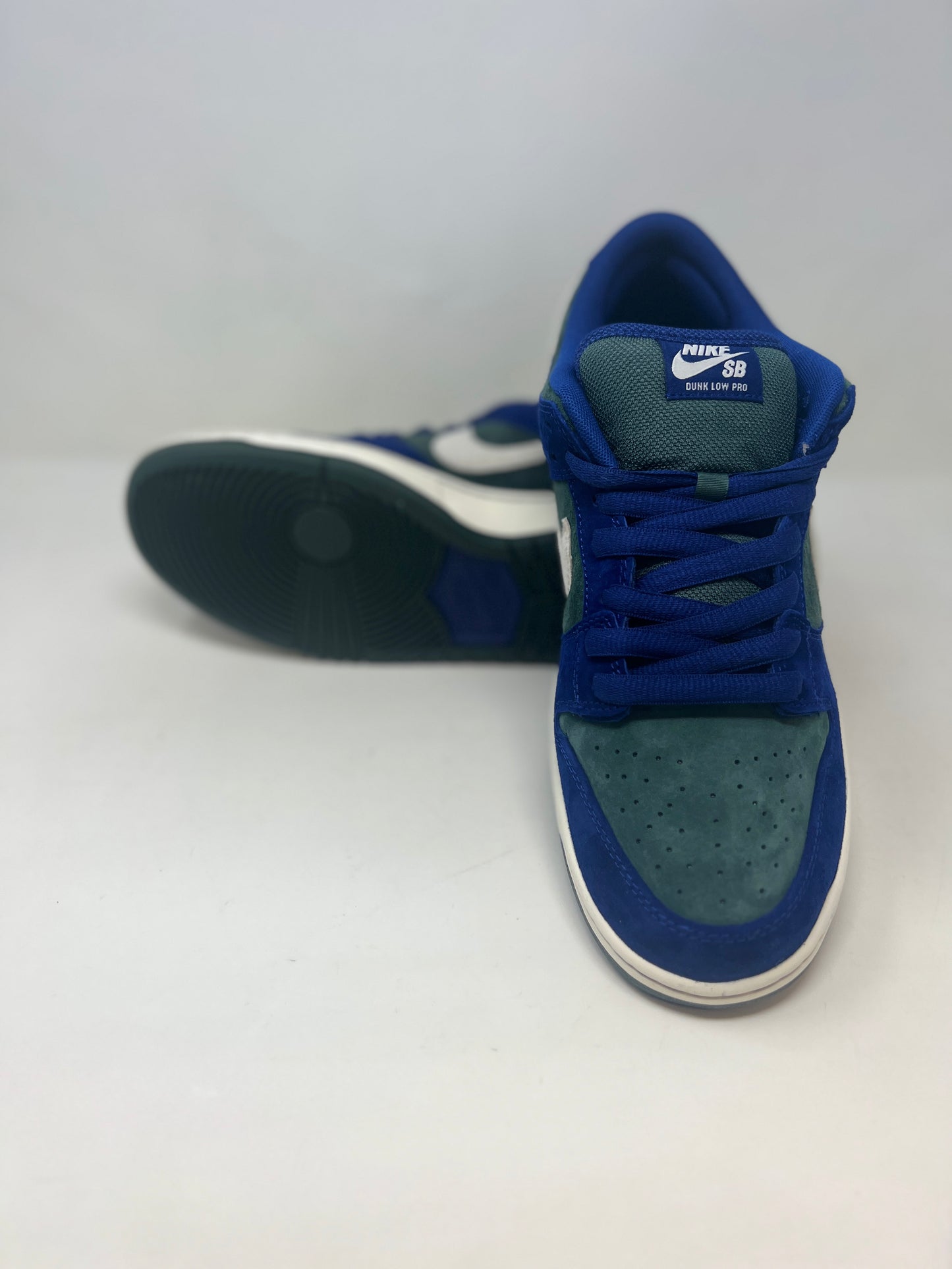 Nike SB Dunk Low 'Deep Royal Blue'