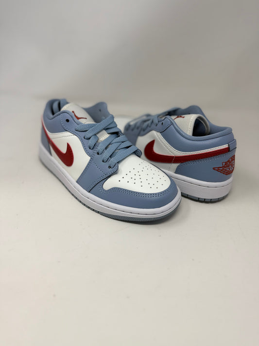 Nike Air Jordan 1 Low SE 'Blue Whisper Dune Red'