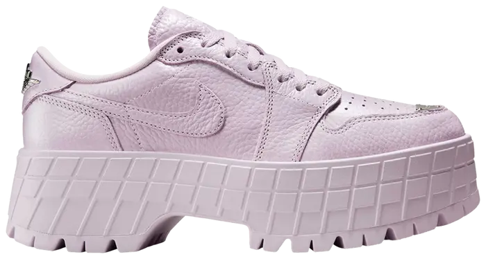 Jordan 1 Brooklyn Low Doll Metallic Silver (Women's)