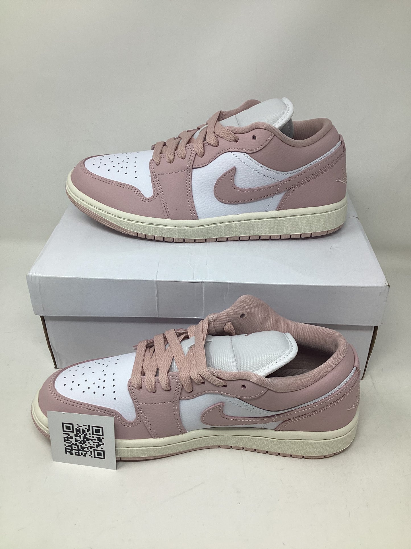 Air Jordan 1 Low white/pink