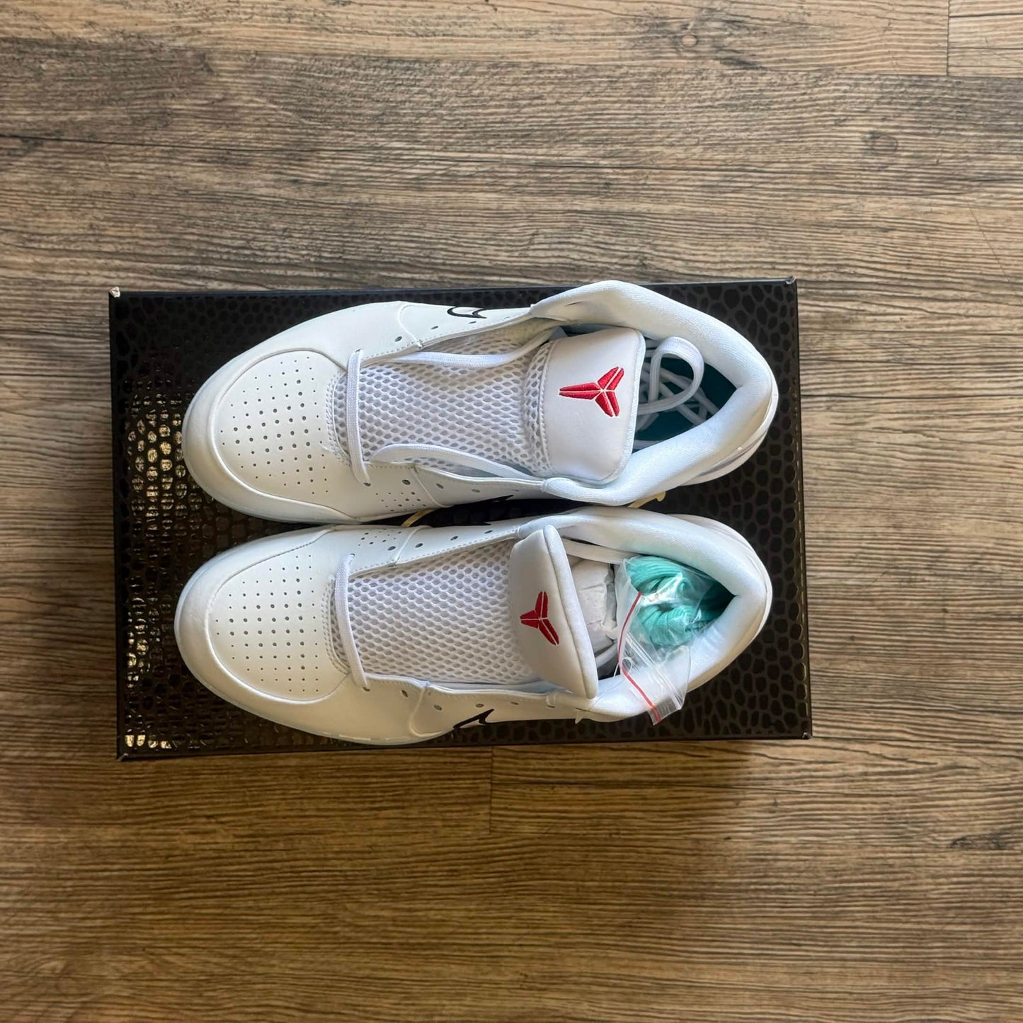 Kobe 4 Protro Draft Day Pack Vancouver Grizzlies (Opened Packaging)