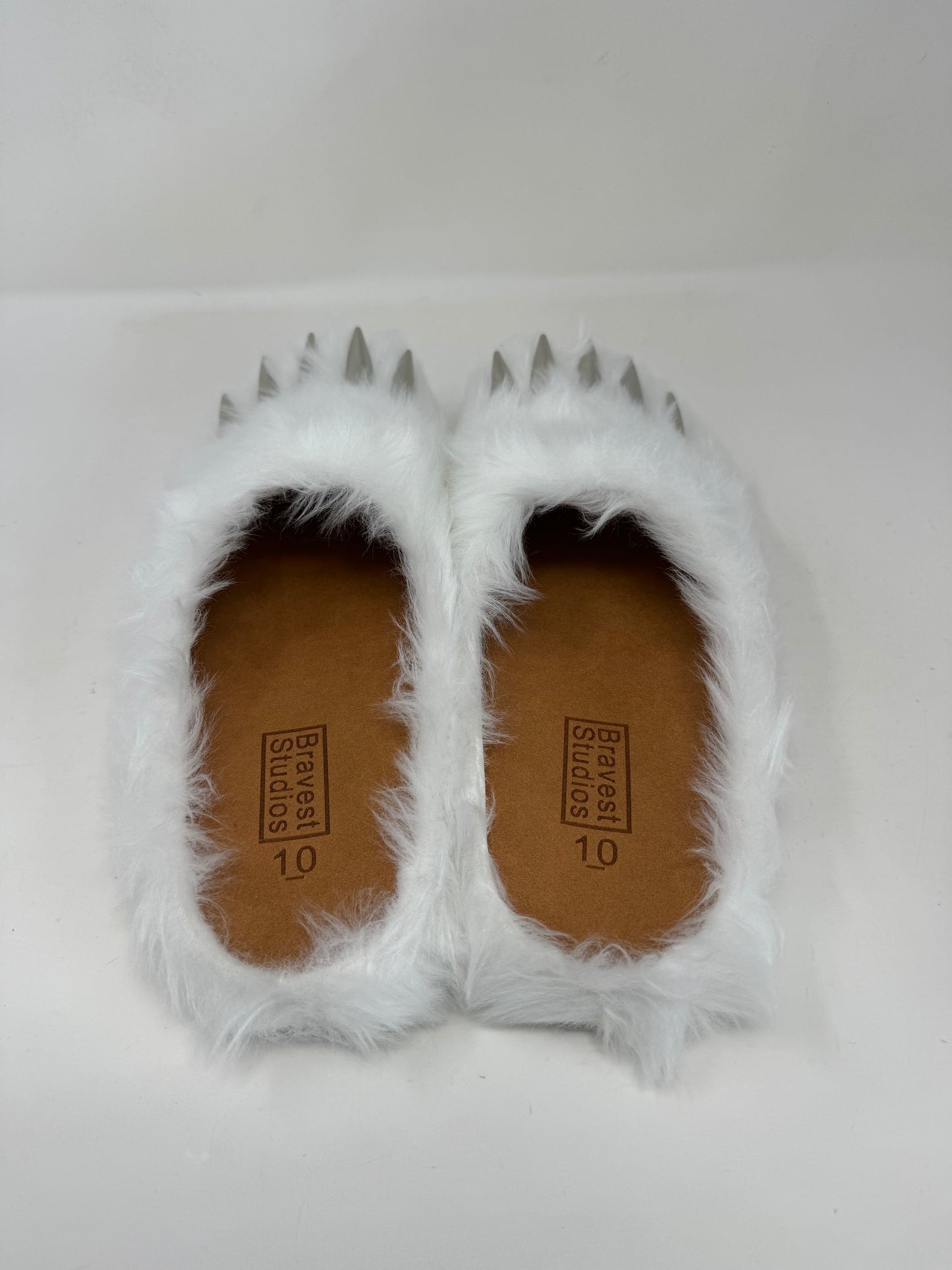 Bravest Studios Bear Claw Mule 'White'